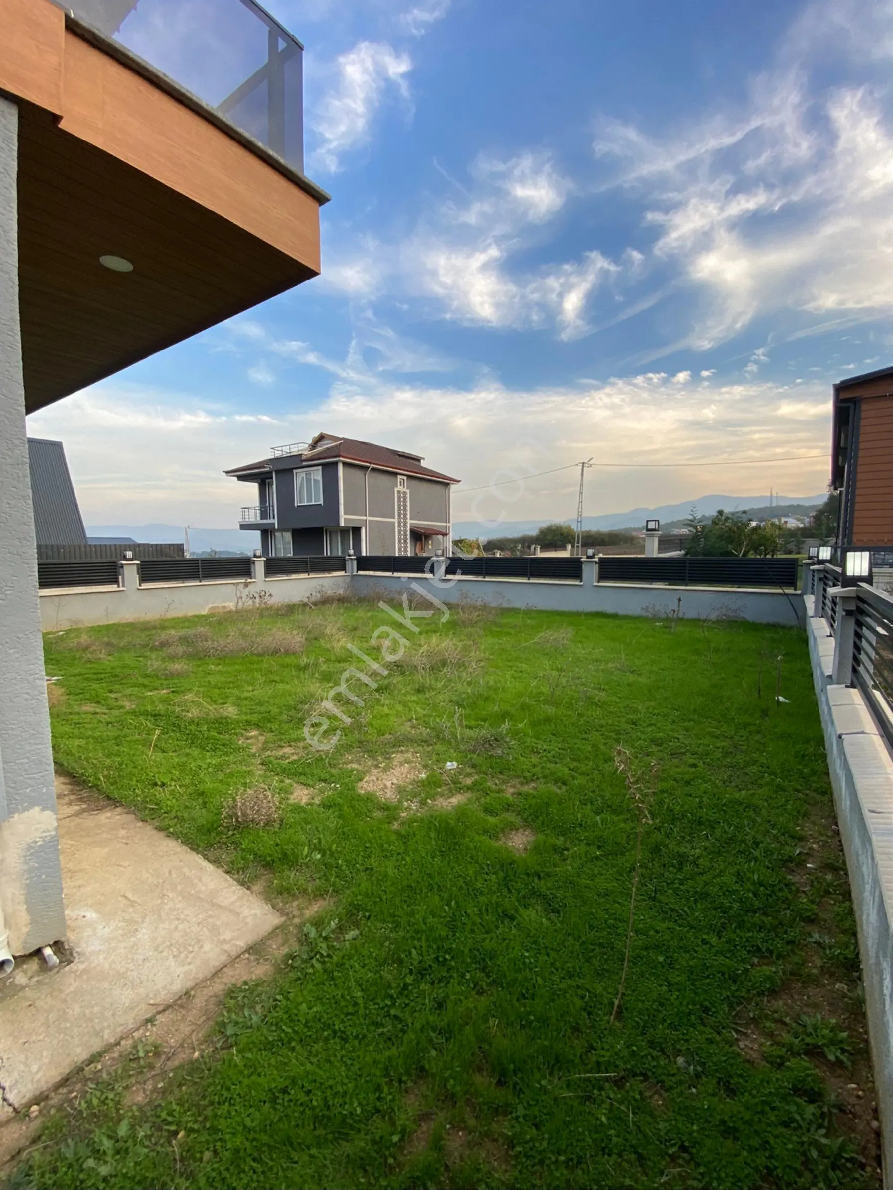 Yalova Termal Akköyde Satılık Lüks Müstakil Villa - Görsel 2