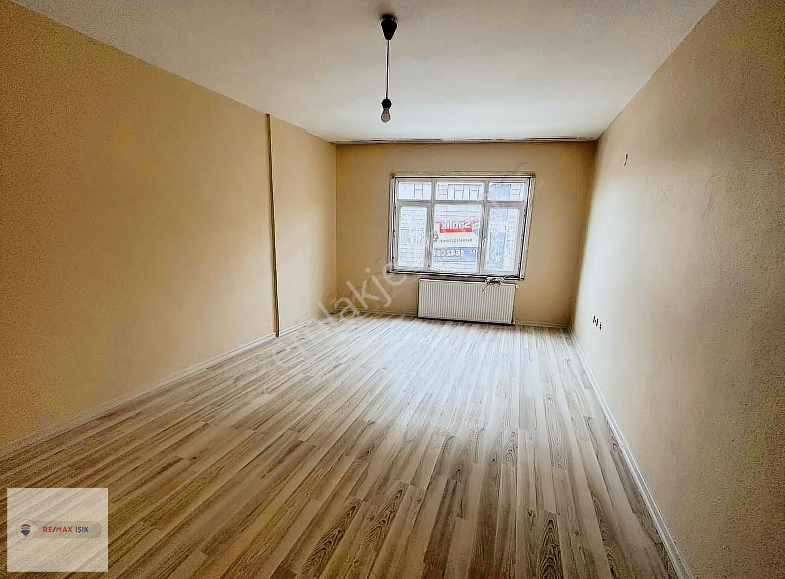 Acillll!!! Malkoçoğlu Tramvaya 2 Dk Mesafede 2+1 Yenı Tadilatlı