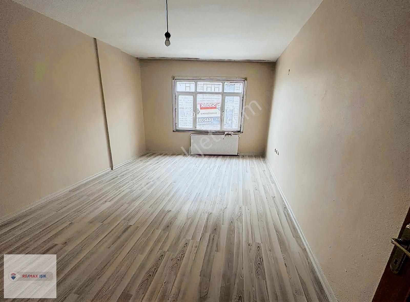 Acillll!!! Malkoçoğlu Tramvaya 2 Dk Mesafede 2+1 Yenı Tadilatlı - Görsel 20