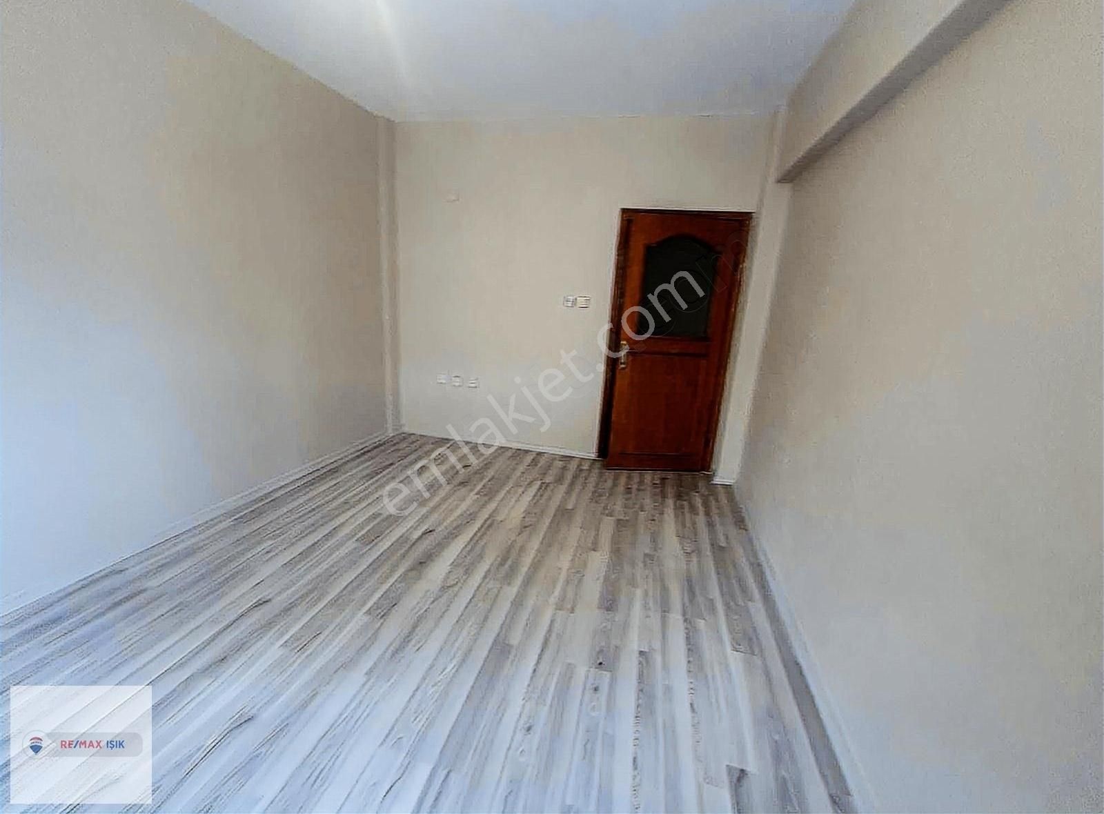 Acillll!!! Malkoçoğlu Tramvaya 2 Dk Mesafede 2+1 Yenı Tadilatlı - Görsel 18