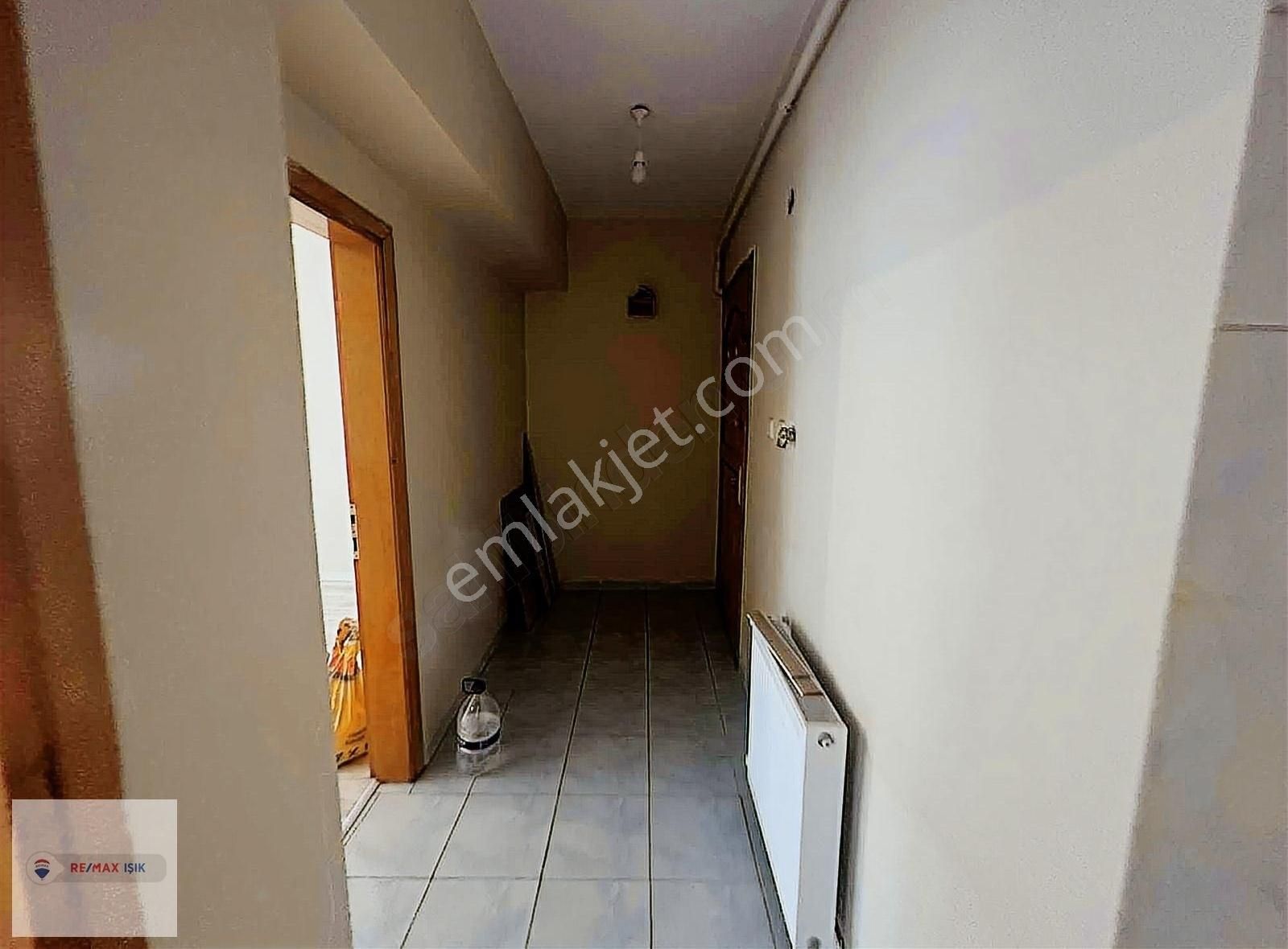 Acillll!!! Malkoçoğlu Tramvaya 2 Dk Mesafede 2+1 Yenı Tadilatlı - Görsel 24