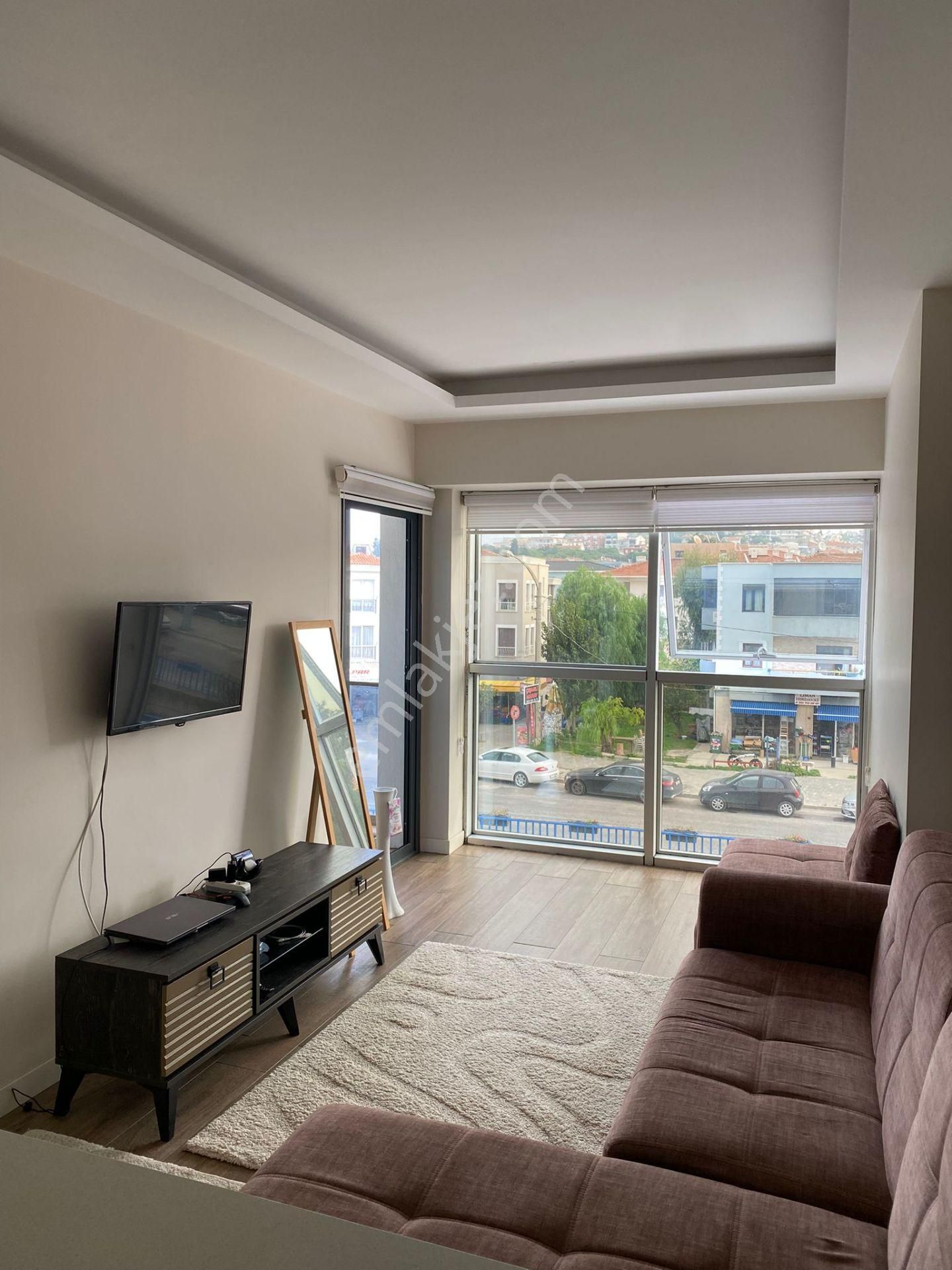 Alaçatı Gayrimenkulden Çeşme Merkezde Yıllık Kiralık 1+1 Daire - Görsel 14