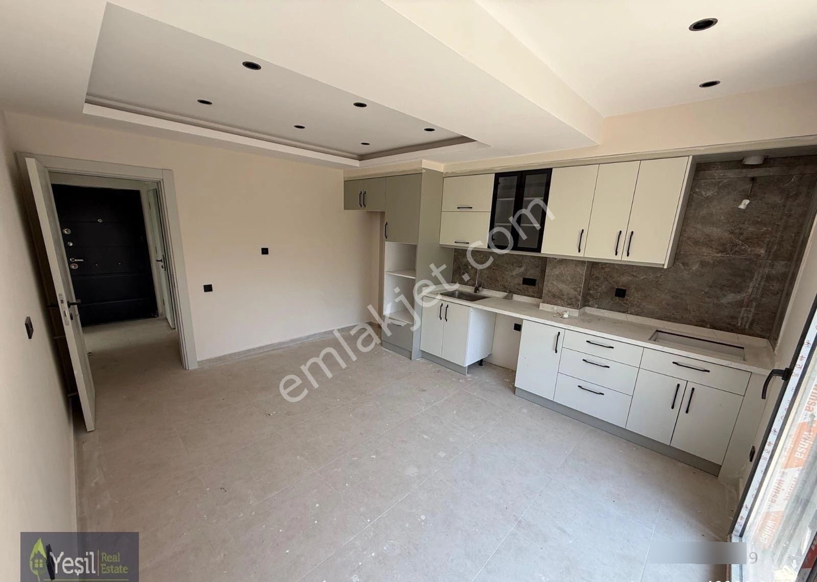 Kuzdere'de 4+1 Müstakil Bahçeli Satılık Villa - Görsel 18