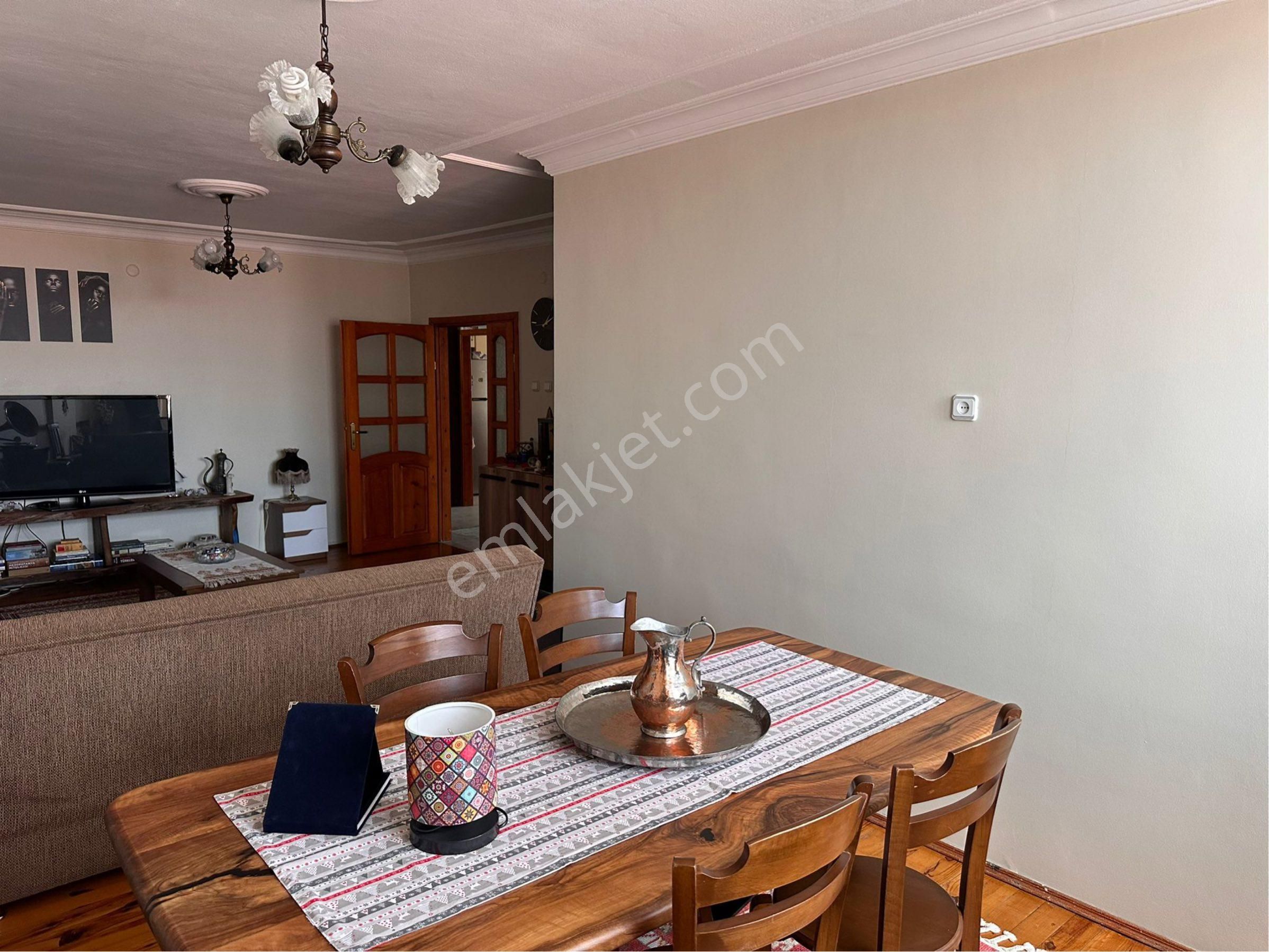 Trabzon Yeşiltepe De Satılık Daire - Görsel 10
