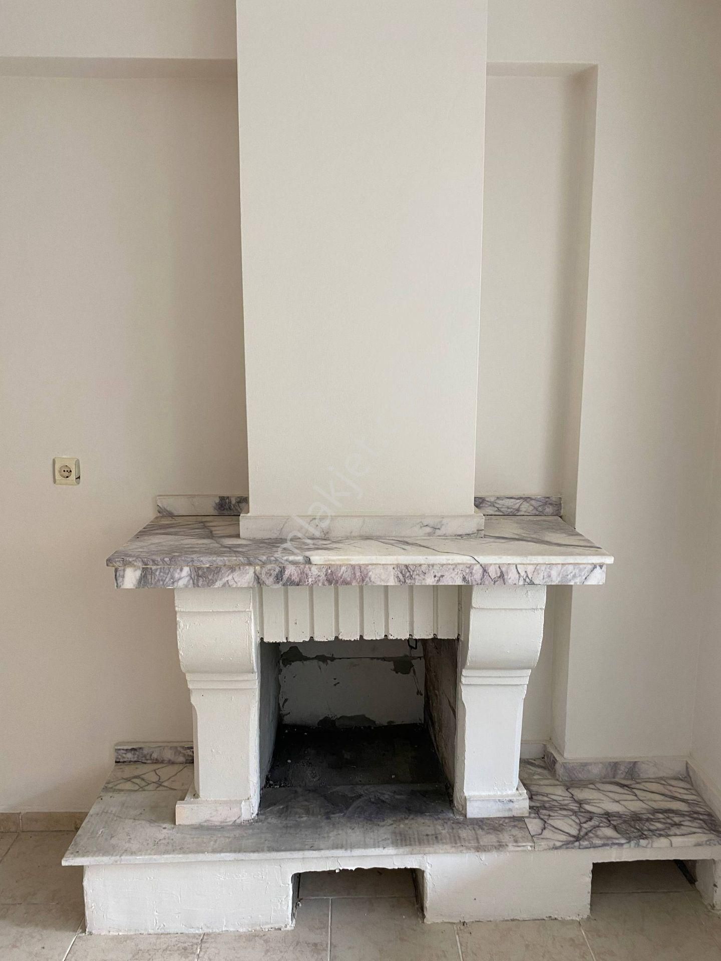 Didim Akbük Merkezde Havuzlu Sitede Tam Müstakil Villa - Görsel 11