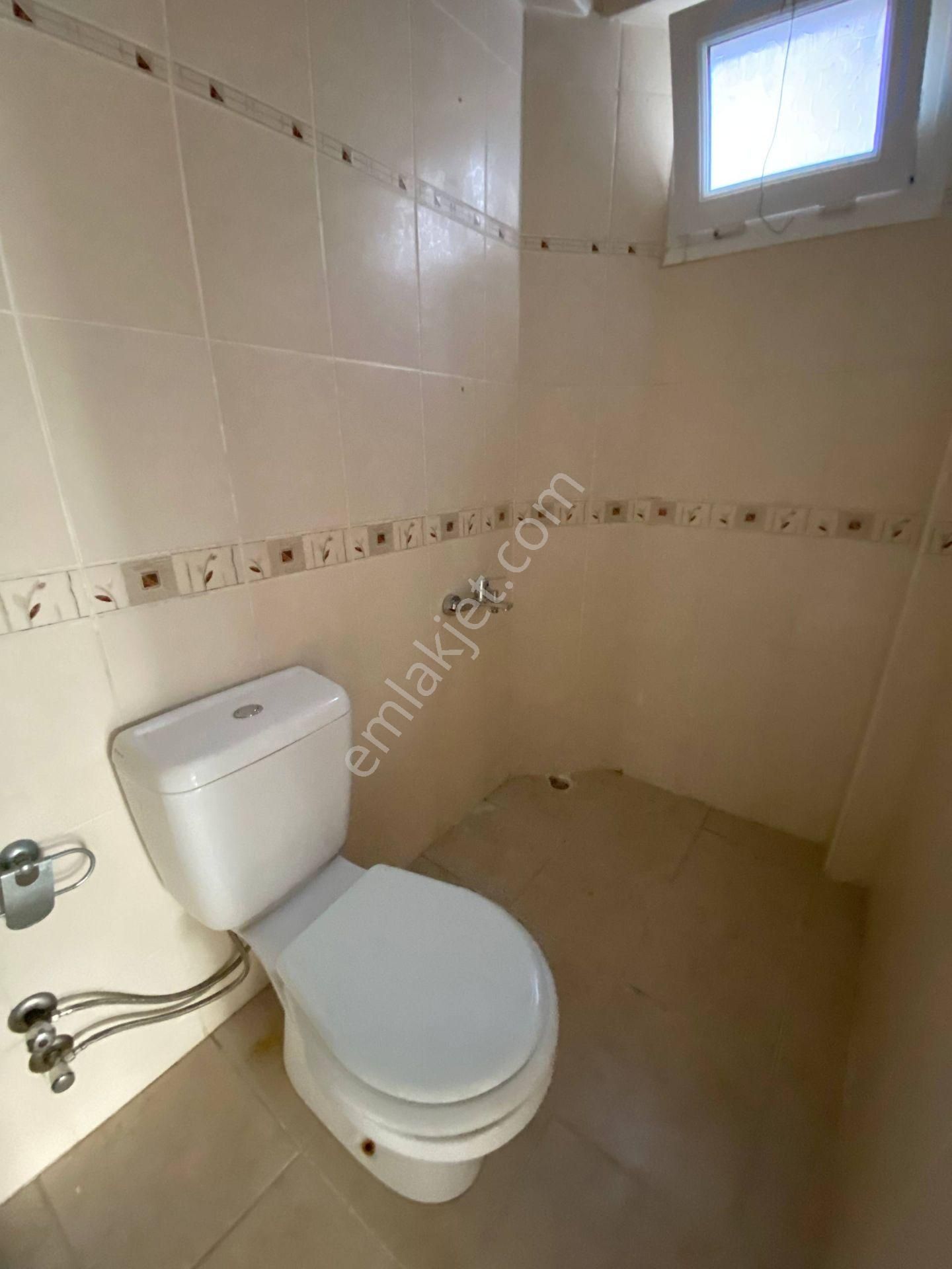 Didim Akbük Merkezde Havuzlu Sitede Tam Müstakil Villa - Görsel 15