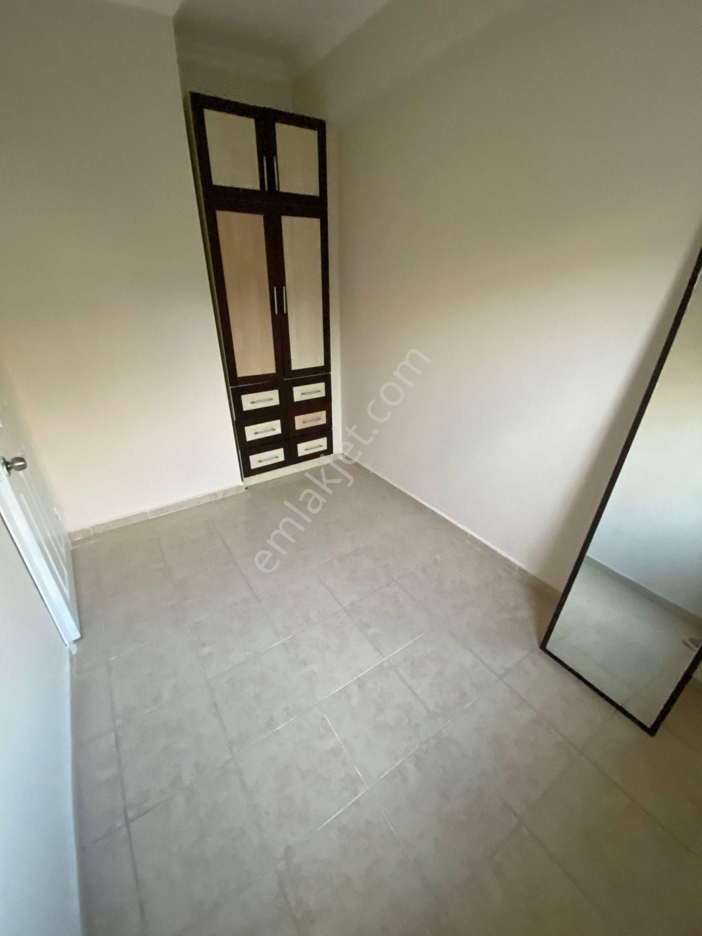 Didim Akbük Merkezde Havuzlu Sitede Tam Müstakil Villa - Görsel 23