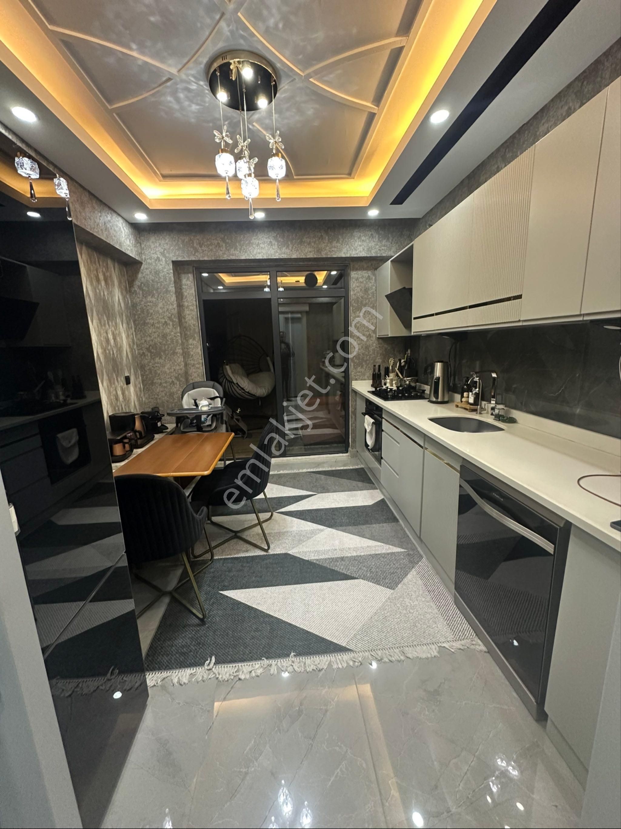 Kareden Seyrantepe Lıw Hospıtal Hastane Arkası Satılık 2+1 - Görsel 4