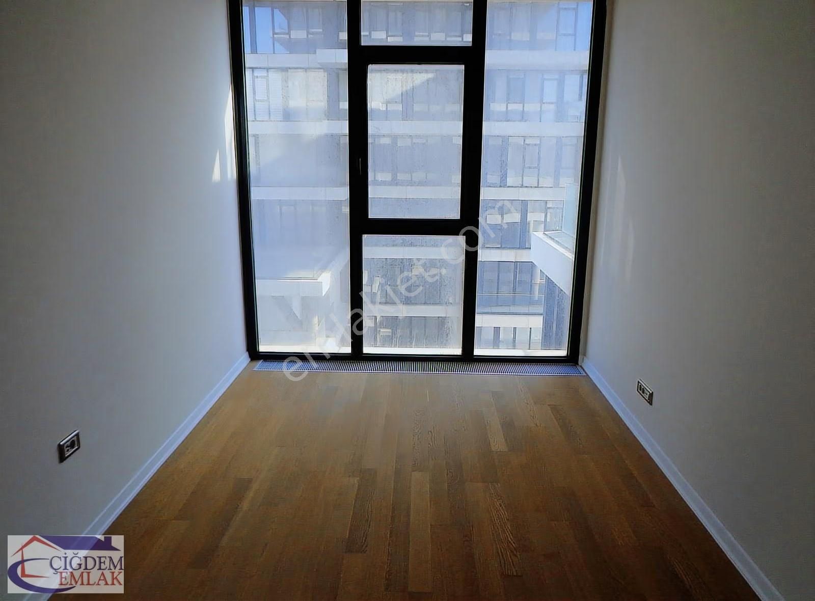 The İstanbul Residence Projesinde 1+1 Acil Satılık Kelepir - Görsel 3