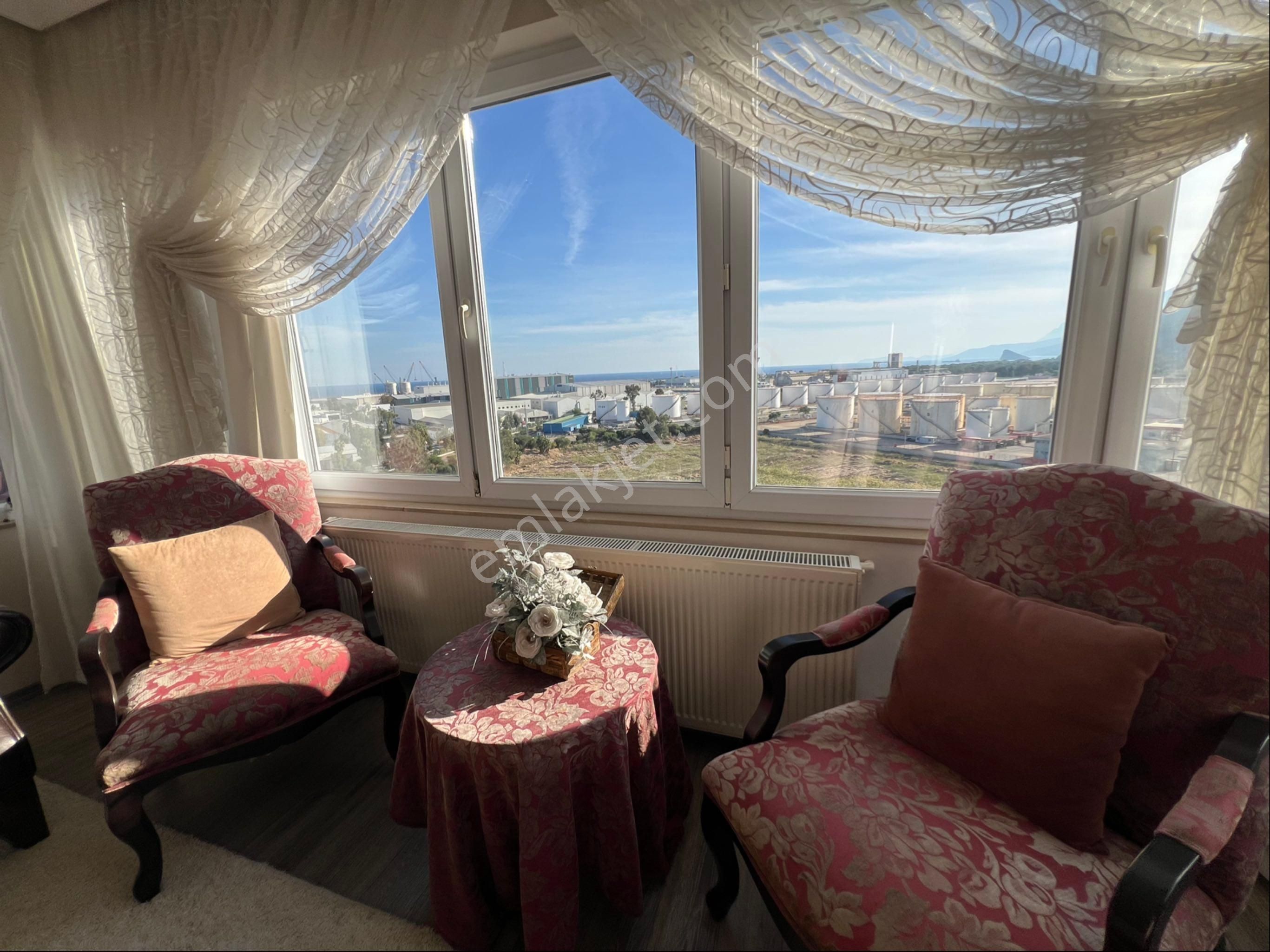 Liman Mahallesi Mimoza Sitesinde Satılık 3+1 Eşyalı Lüks Daire - Görsel 3