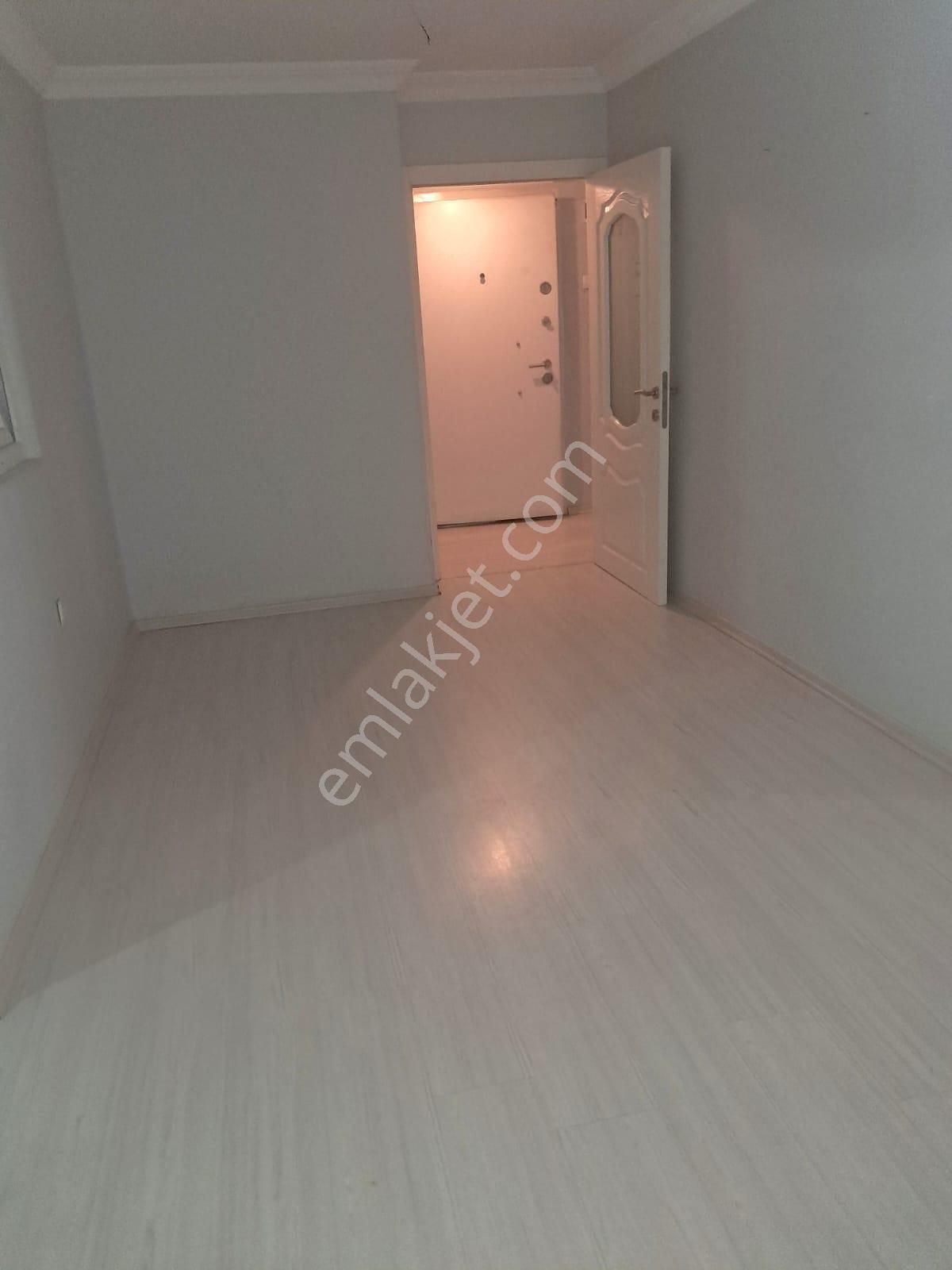 Beştepede Kot 1 De Altında Daire Var 2+1 Kiralık Daire - Görsel 12