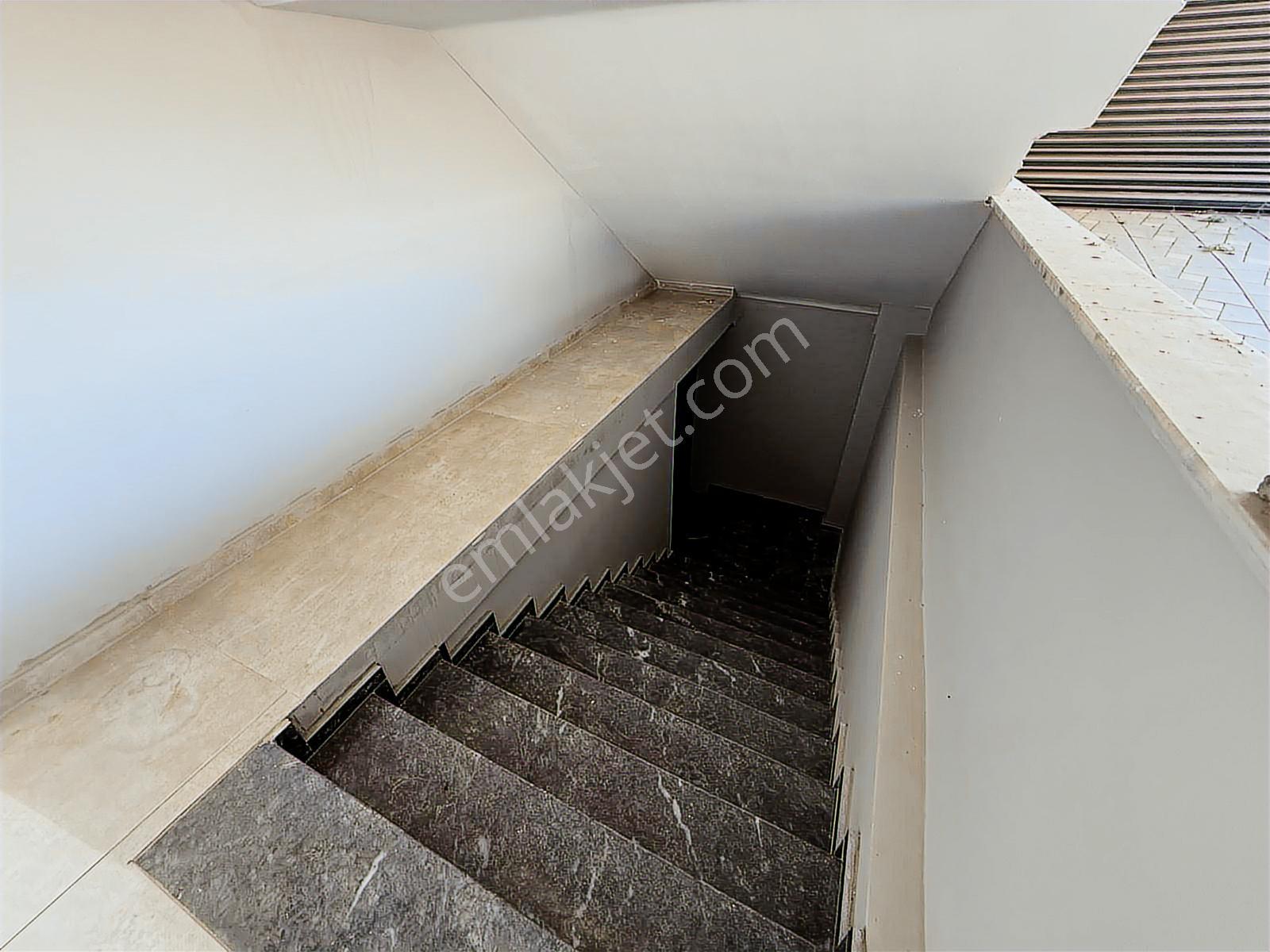 Yeşil Mh Devlet Hast. Yakın Her İşe Uygun 2000m2 Kiralık İşyeri - Görsel 5