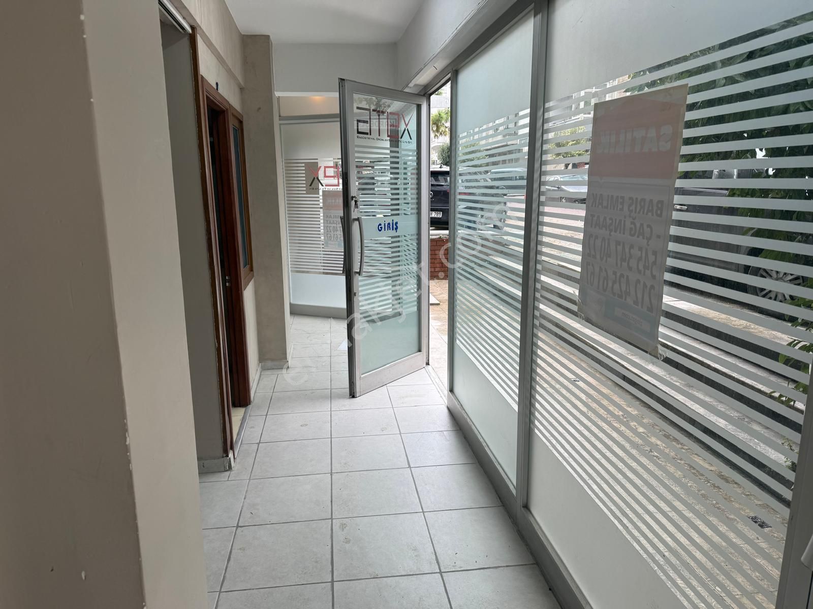 E-5 Karayoluna 30 Metre Mesafede Çift Katlı 430 M2 (kat Tapulu) - Görsel 4