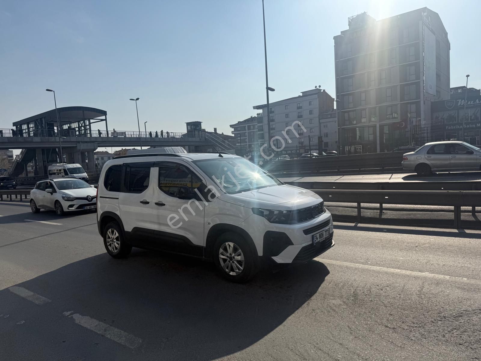 E-5 Karayoluna 30 Metre Mesafede Çift Katlı 430 M2 (kat Tapulu) - Görsel 12