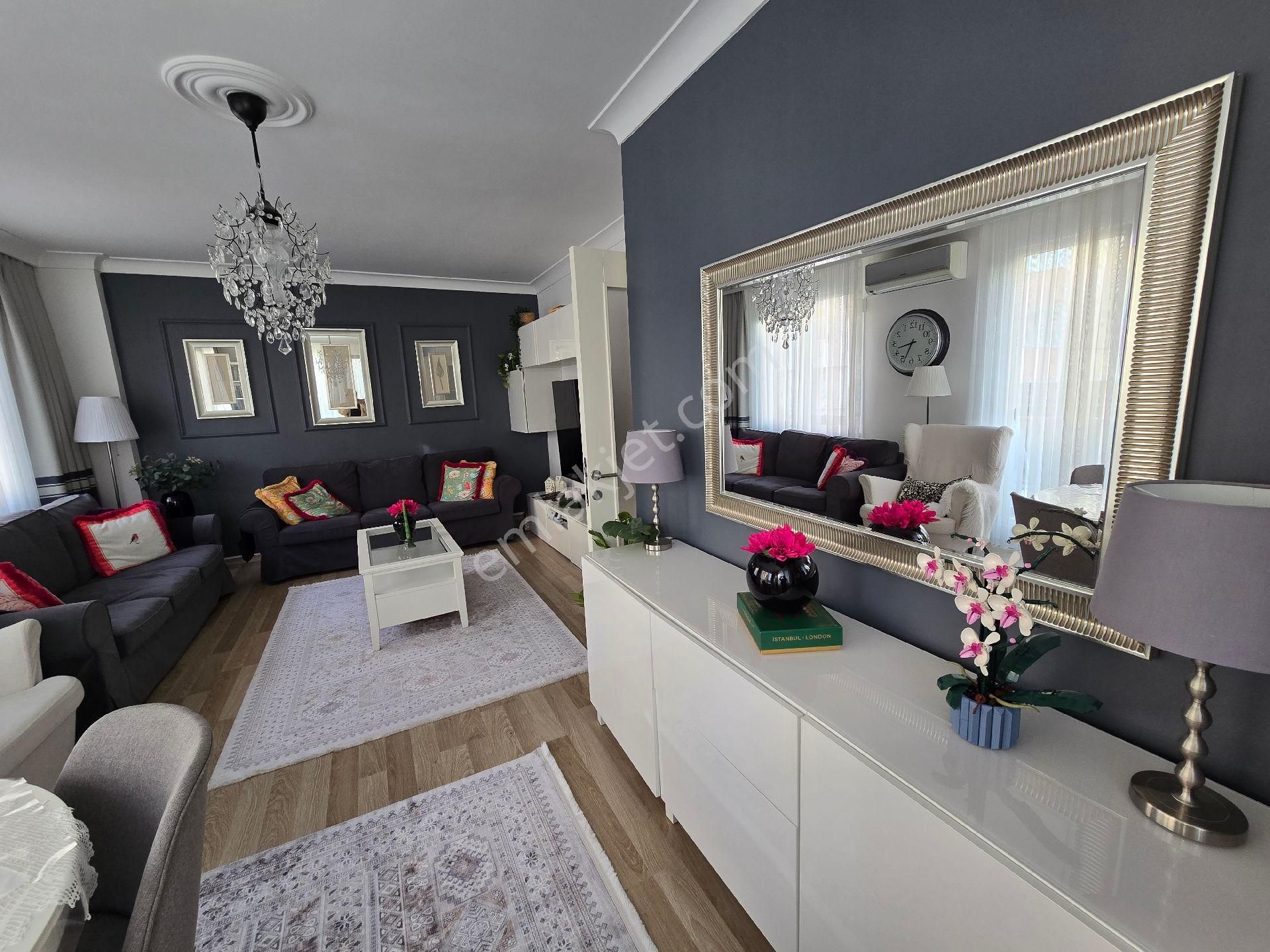 Ümraniye Tepeüstü Mahallesinde 3+1 - Görsel 31