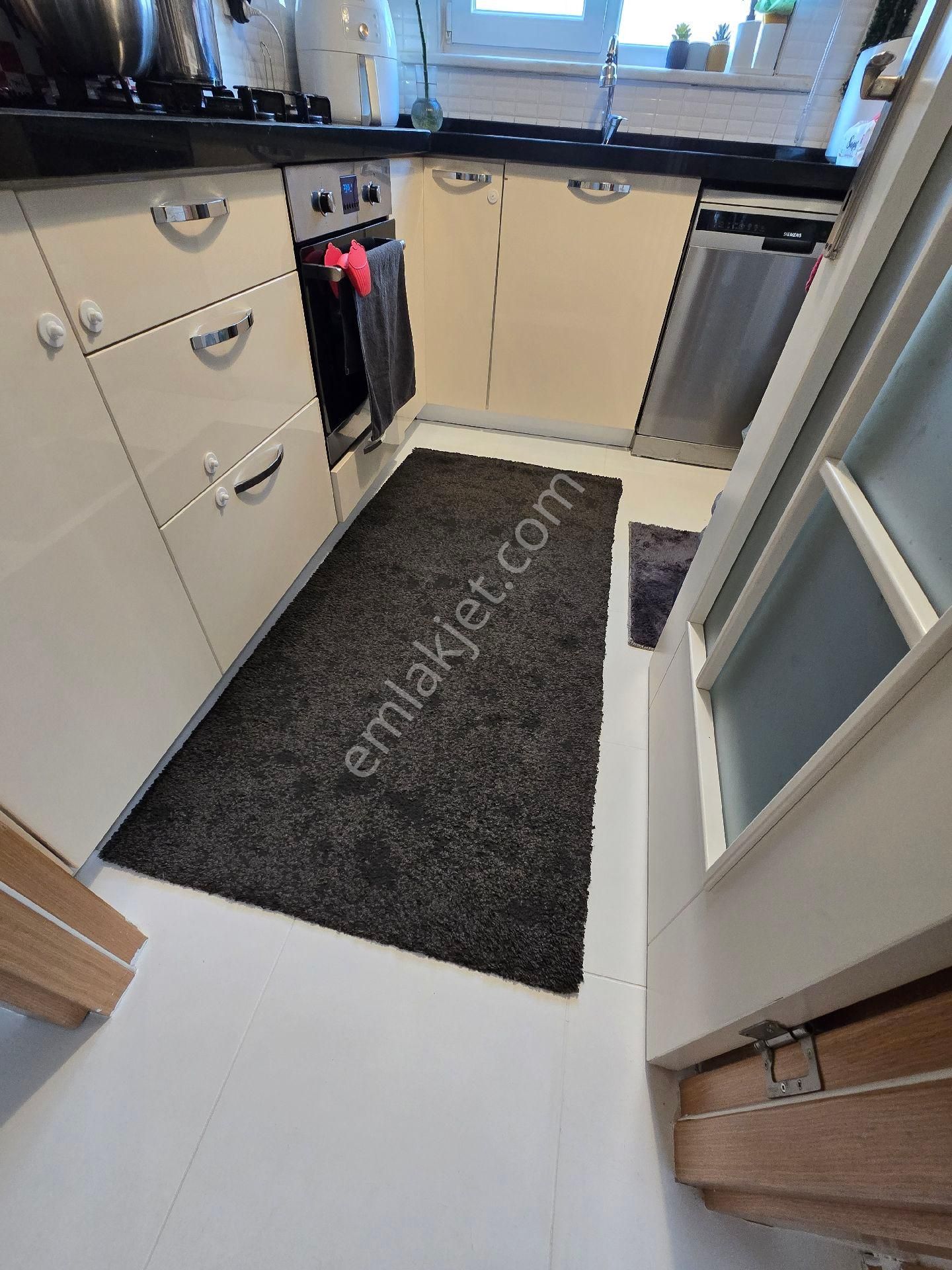 Ümraniye Tepeüstü Mahallesinde 3+1 - Görsel 22