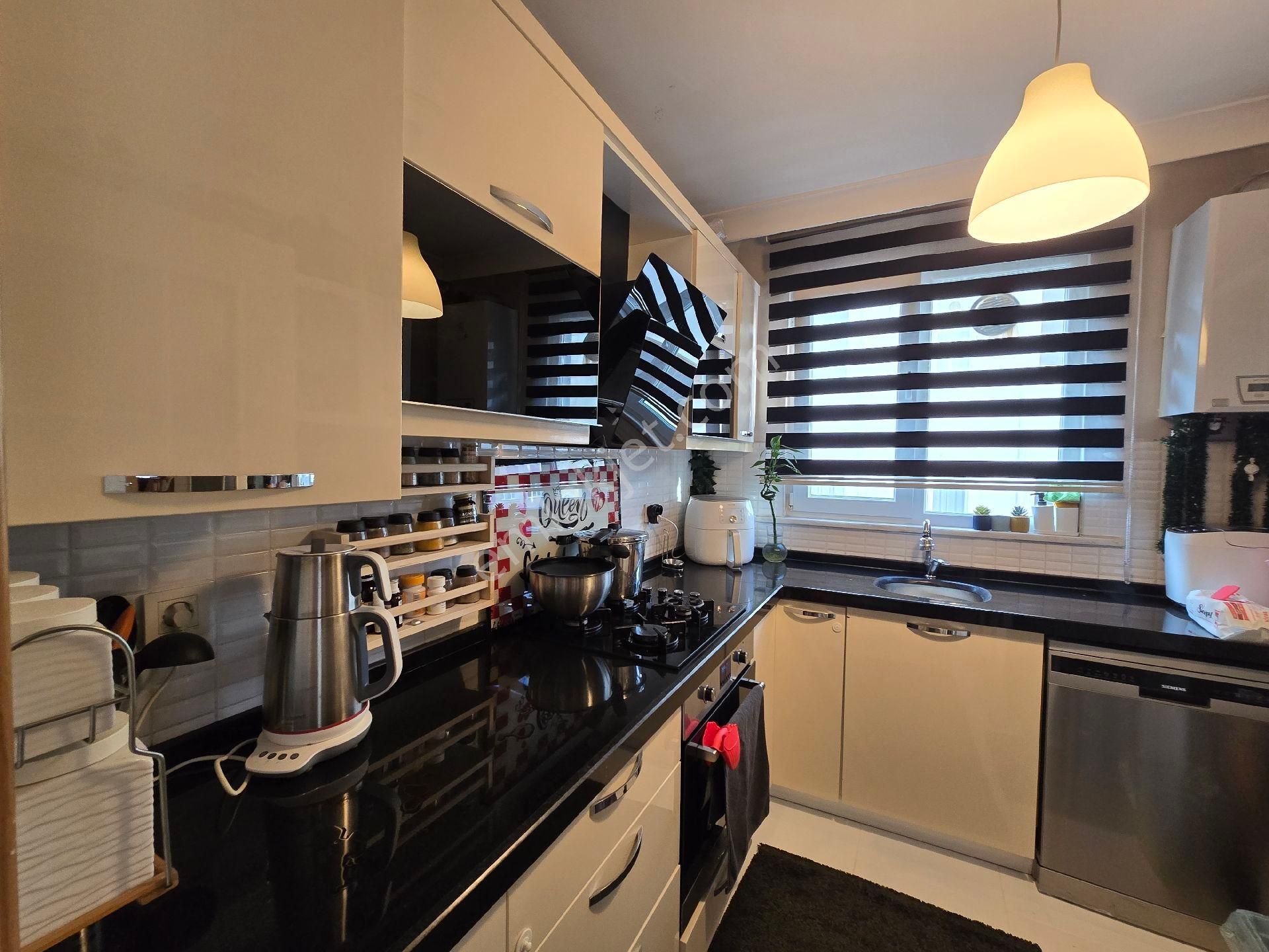 Ümraniye Tepeüstü Mahallesinde 3+1 - Görsel 21