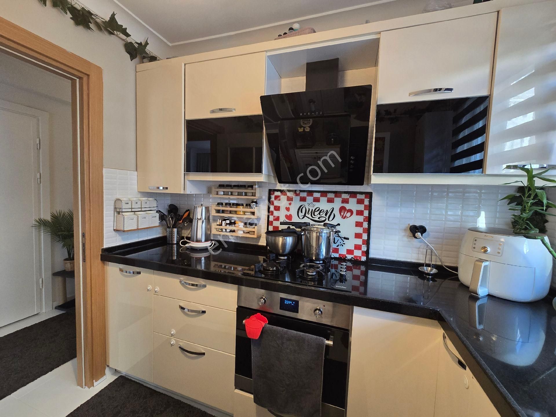 Ümraniye Tepeüstü Mahallesinde 3+1 - Görsel 25