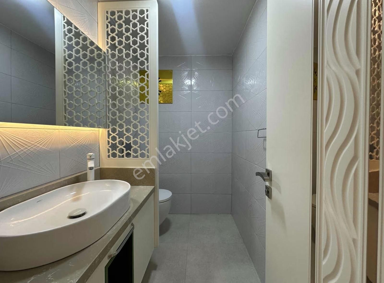 Yenişafak'ta Satılık Sıfır Havuzlu 4+1 Daire - Görsel 4