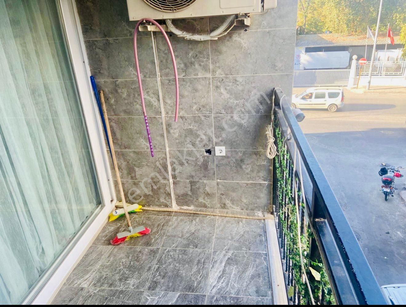 0 Ayarında İzmirin Merkezinde Lüx Daire - Görsel 8