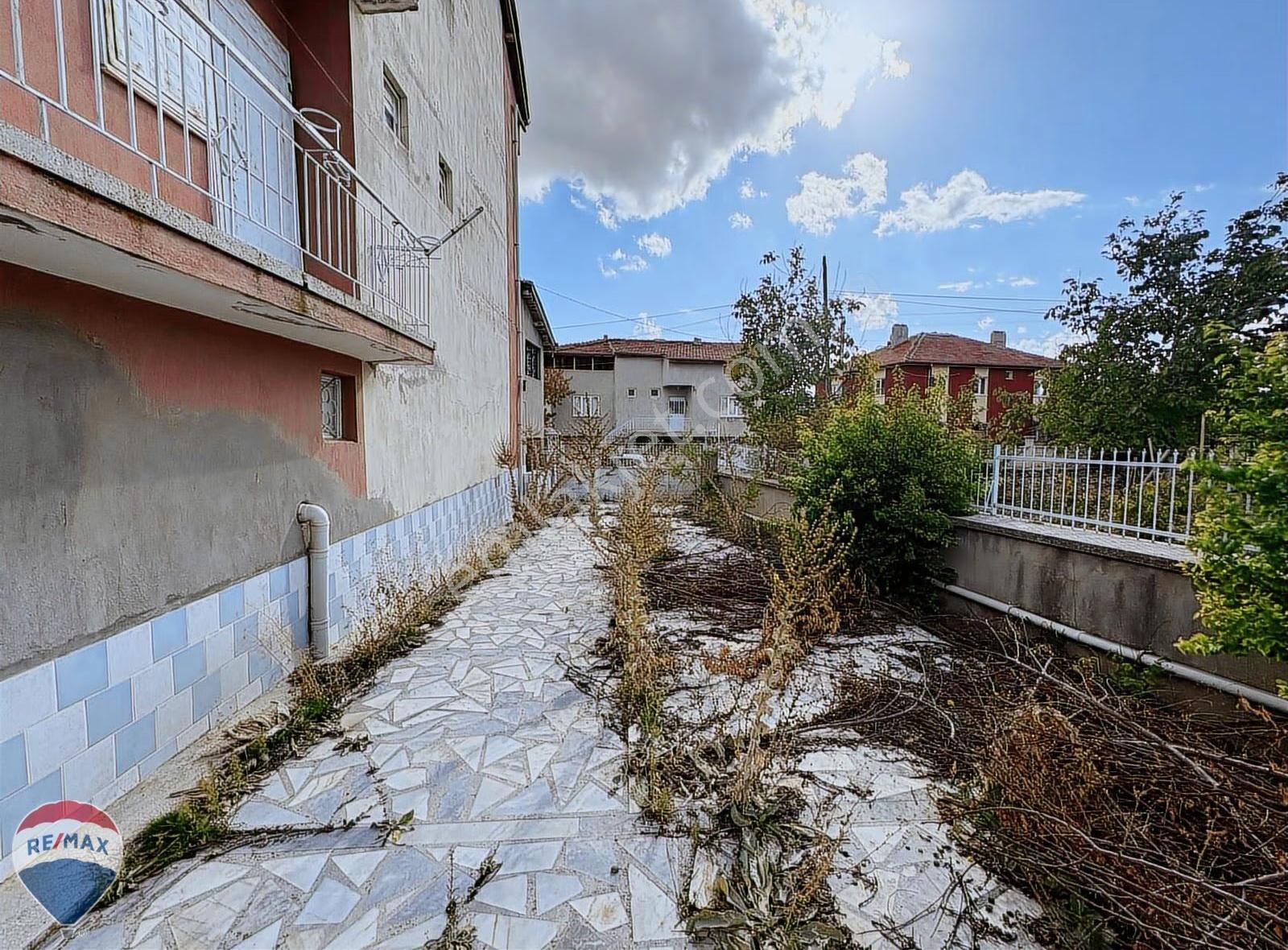 Remax Mavi'den Dişli'de Satılık Müstakil Bahçeli Ev - Görsel 23