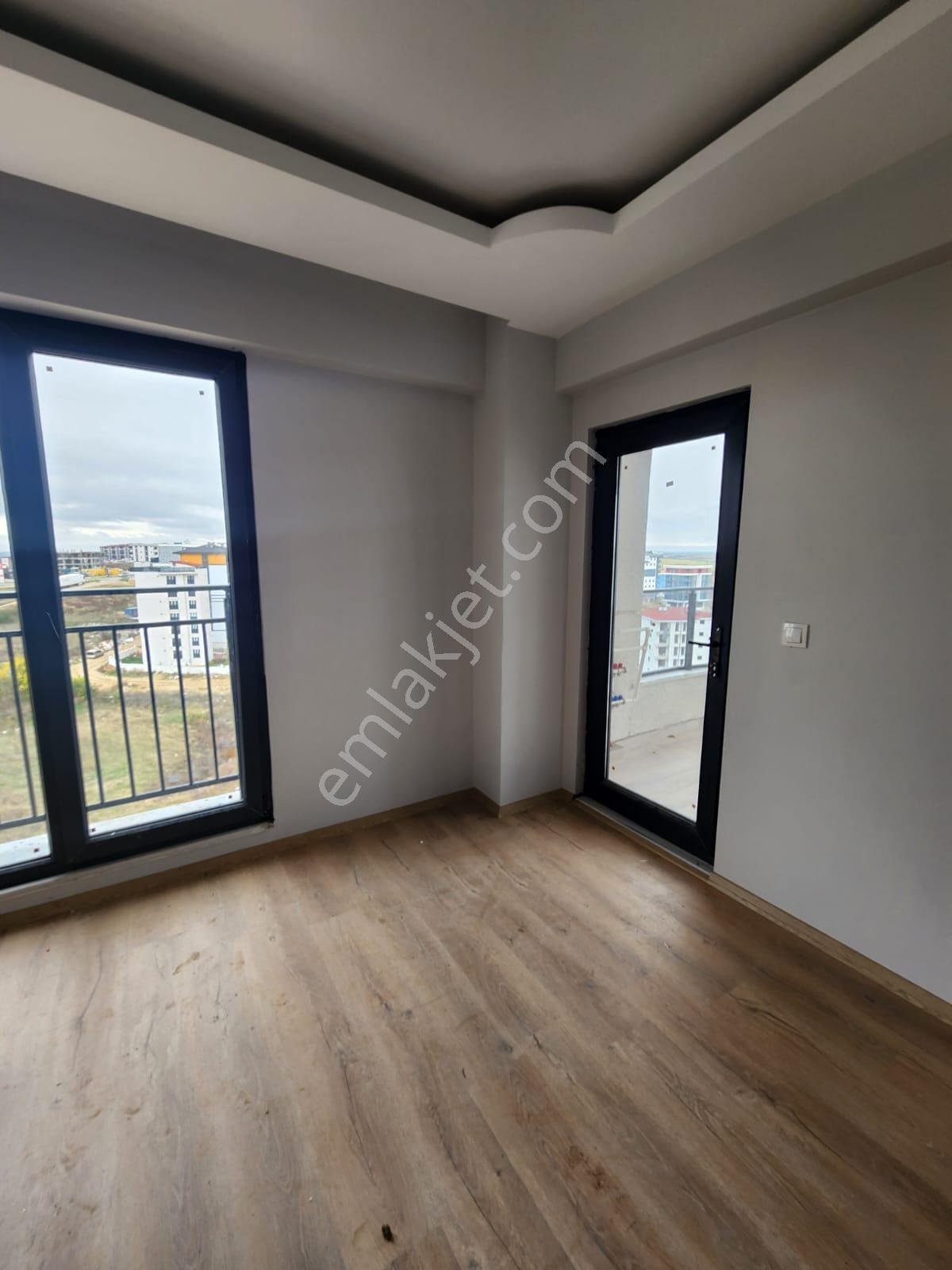 Edirne Merkez Şükrü Paşada 2+1 Satılık Daire - Görsel 8