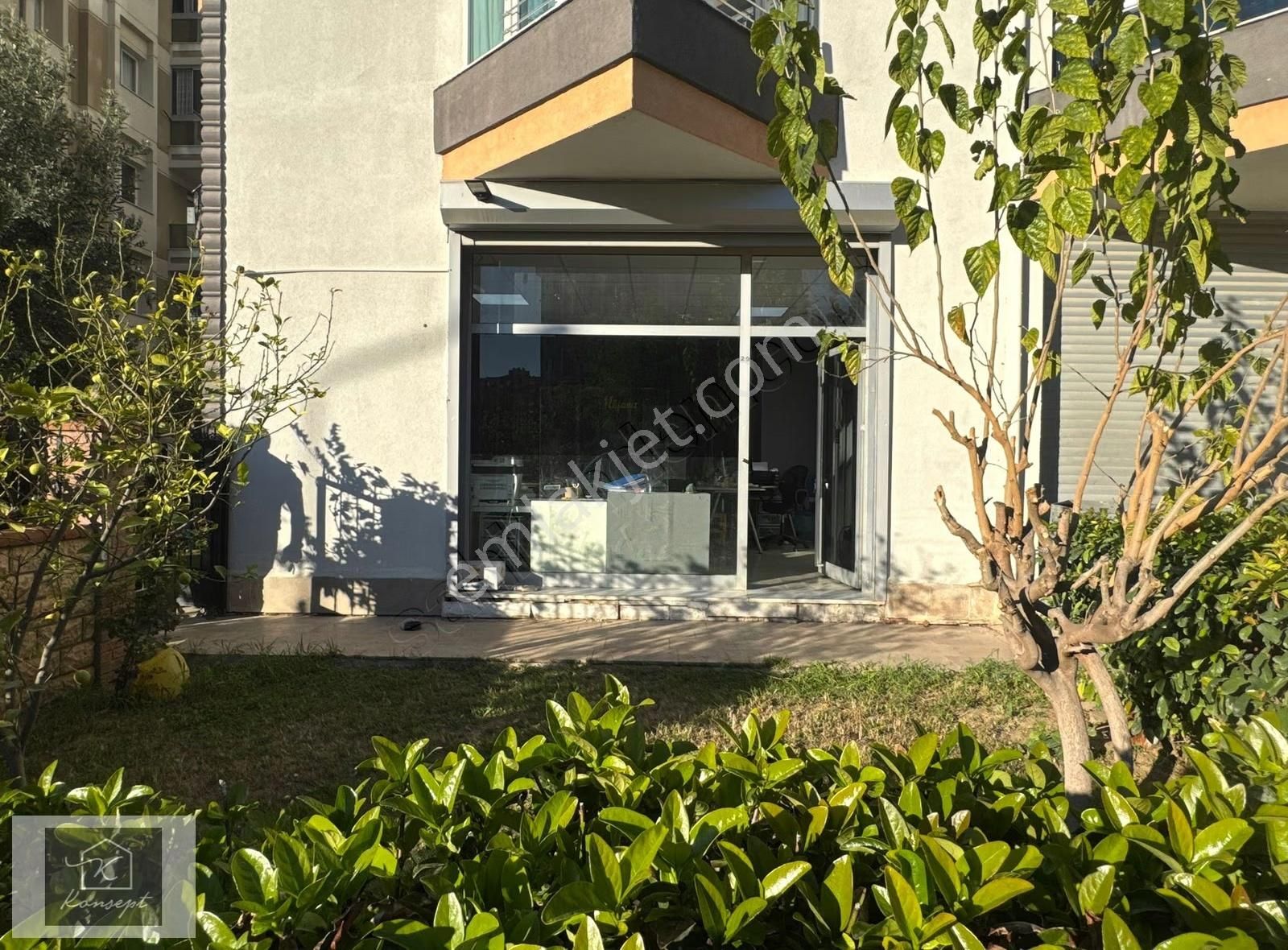 Konsept'den Cadde Yakını Sınırsız Kredili Satılık Dükkan