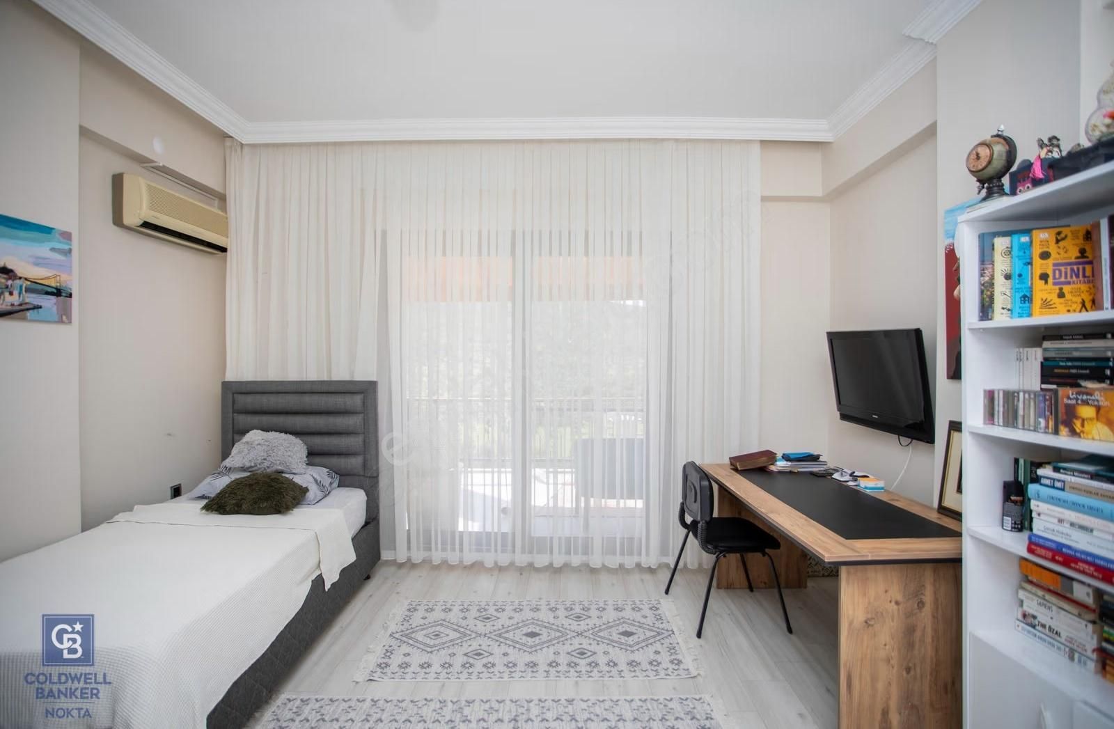 Foça Yenibağarası Zeytinköy Mevkii'nde Satılık Müstakil Villa - Görsel 33