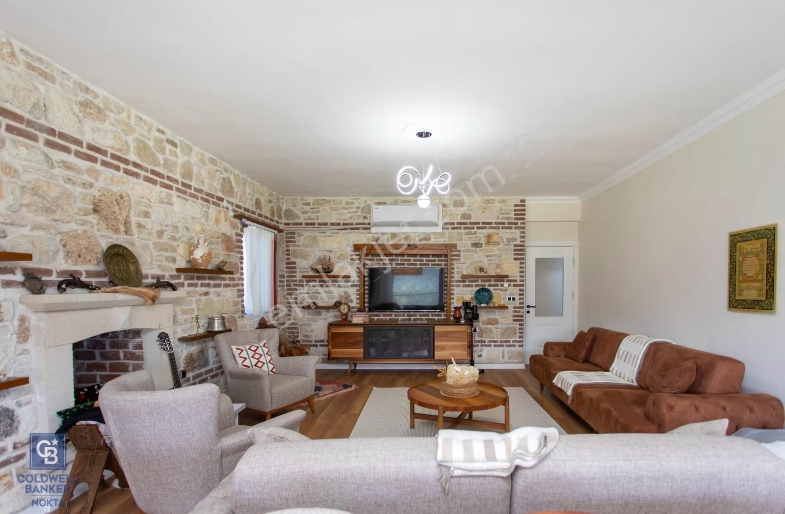 Foça Yenibağarası Zeytinköy Mevkii'nde Satılık Müstakil Villa - Görsel 9