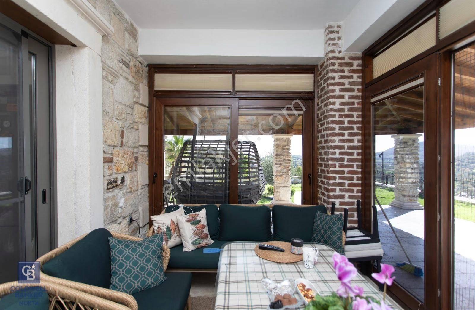 Foça Yenibağarası Zeytinköy Mevkii'nde Satılık Müstakil Villa - Görsel 14