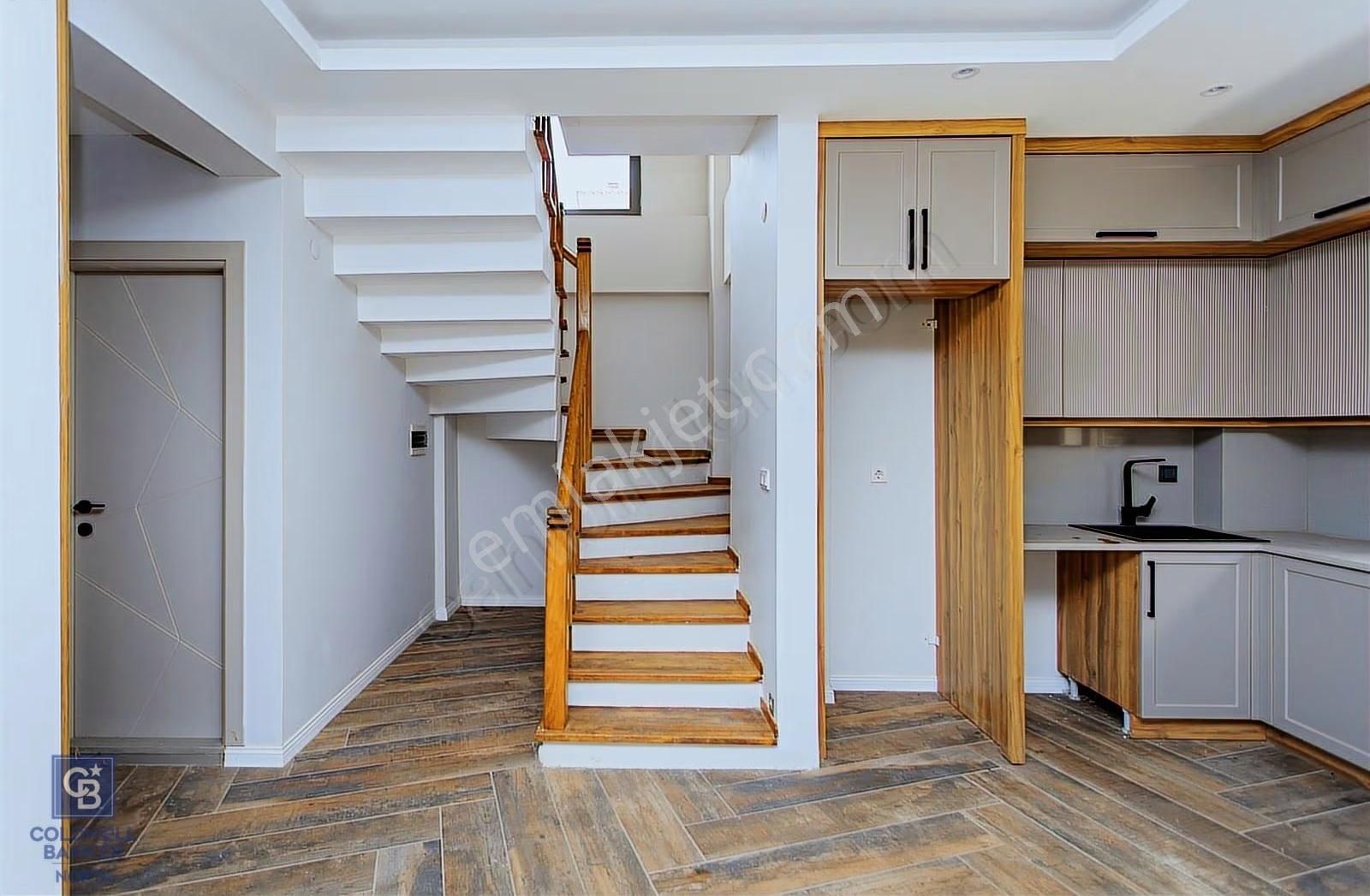 Foça Atatürk Mah. Satılık Müstakil Bahçeli 2+1 Dubleks Villa - Görsel 6