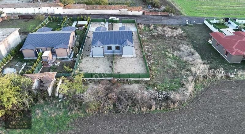 Akçandan Yenicede Satılık Villa - Görsel 11