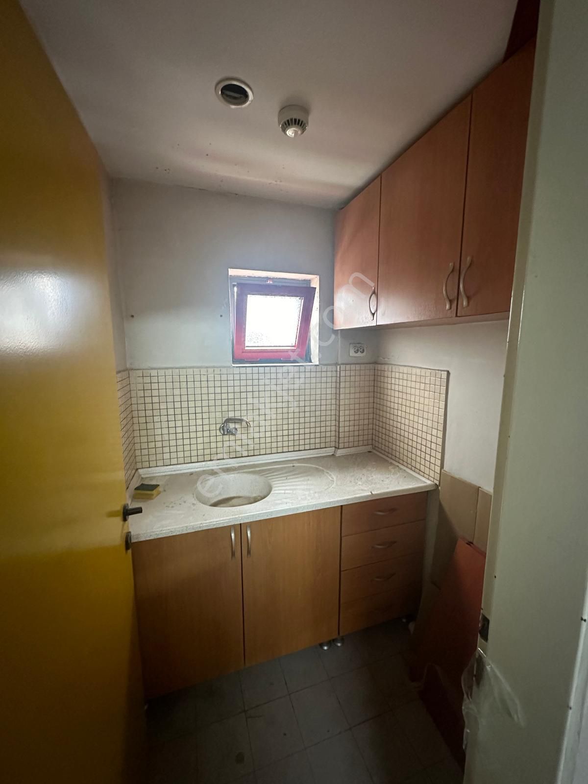 Em-of Emlak'tan Bölmeli Yapılı 156 M2 Köşe İş Yeri - Görsel 17