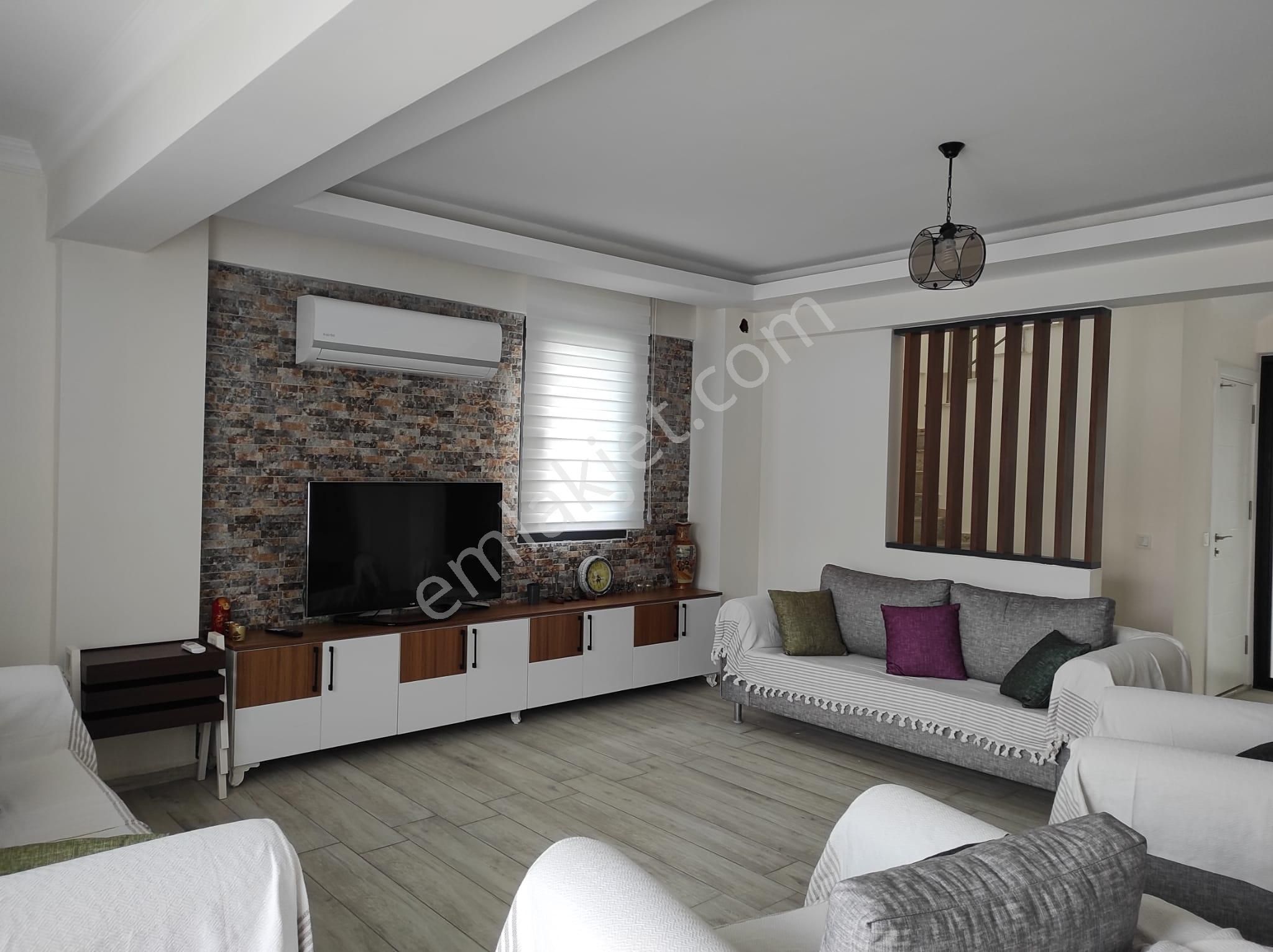 Goldhouse Dan Satılık Çiftlik Mahallesi Nde Site İçinde 4+1 Villa - Görsel 5