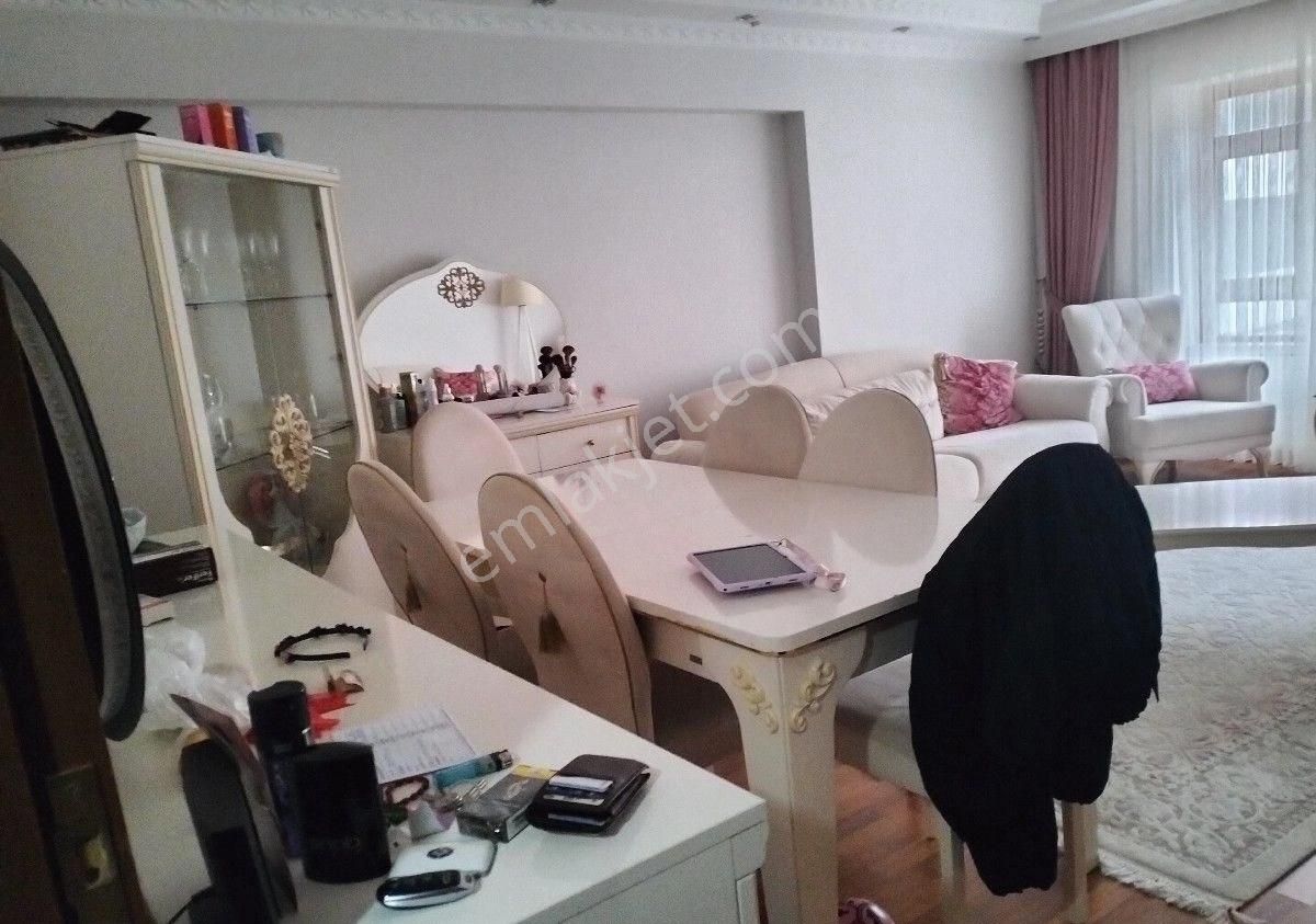 Zeliş Emlak'tan Yenimahalle Merkezde Genç Binada Yatırıma Uygun 3+1 Blok Başı Arakat - Görsel 15