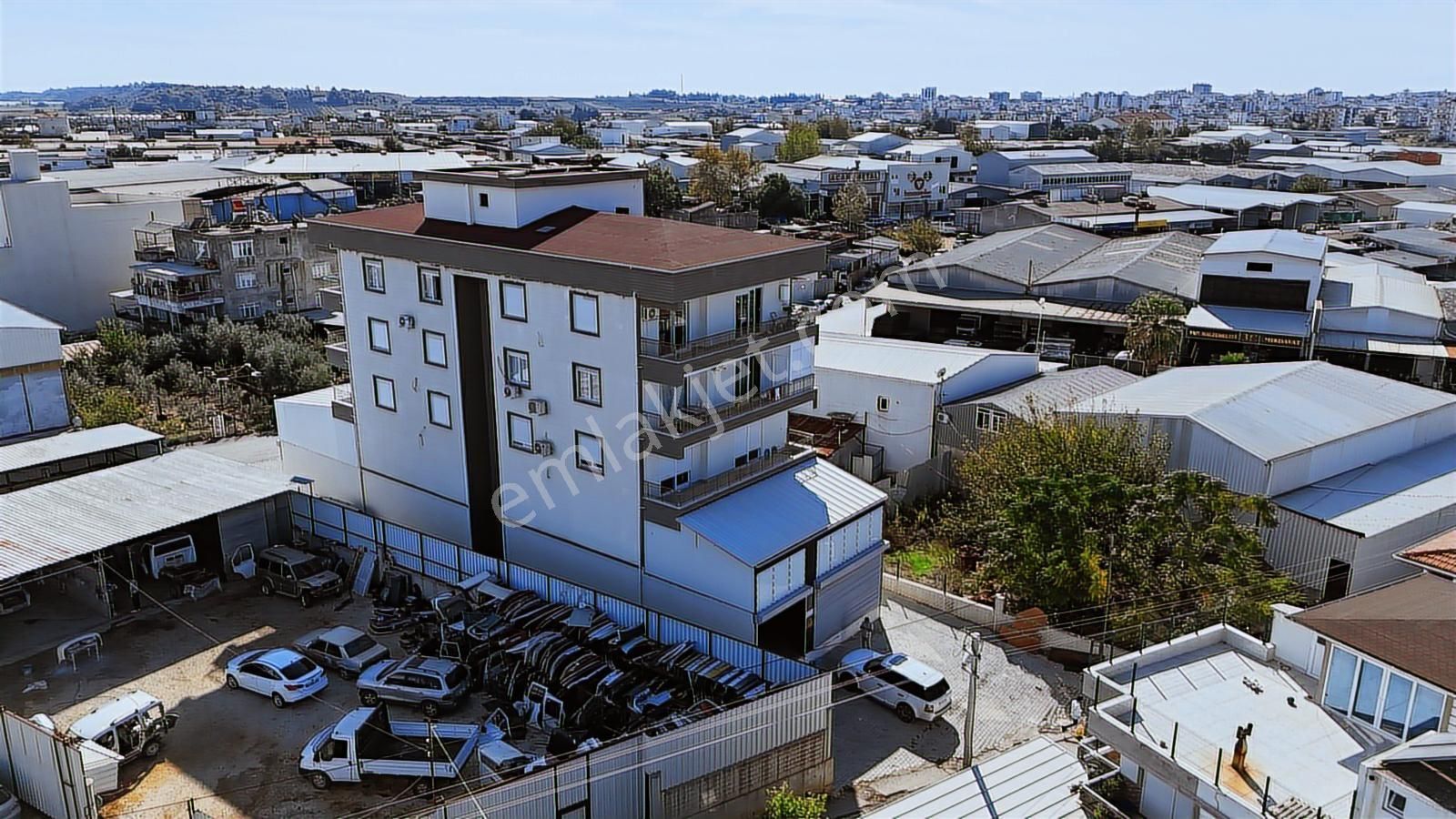 Serik Sanayi Sitesinde 170 M2 2 Adet Kiralık Dükkan - Görsel 7
