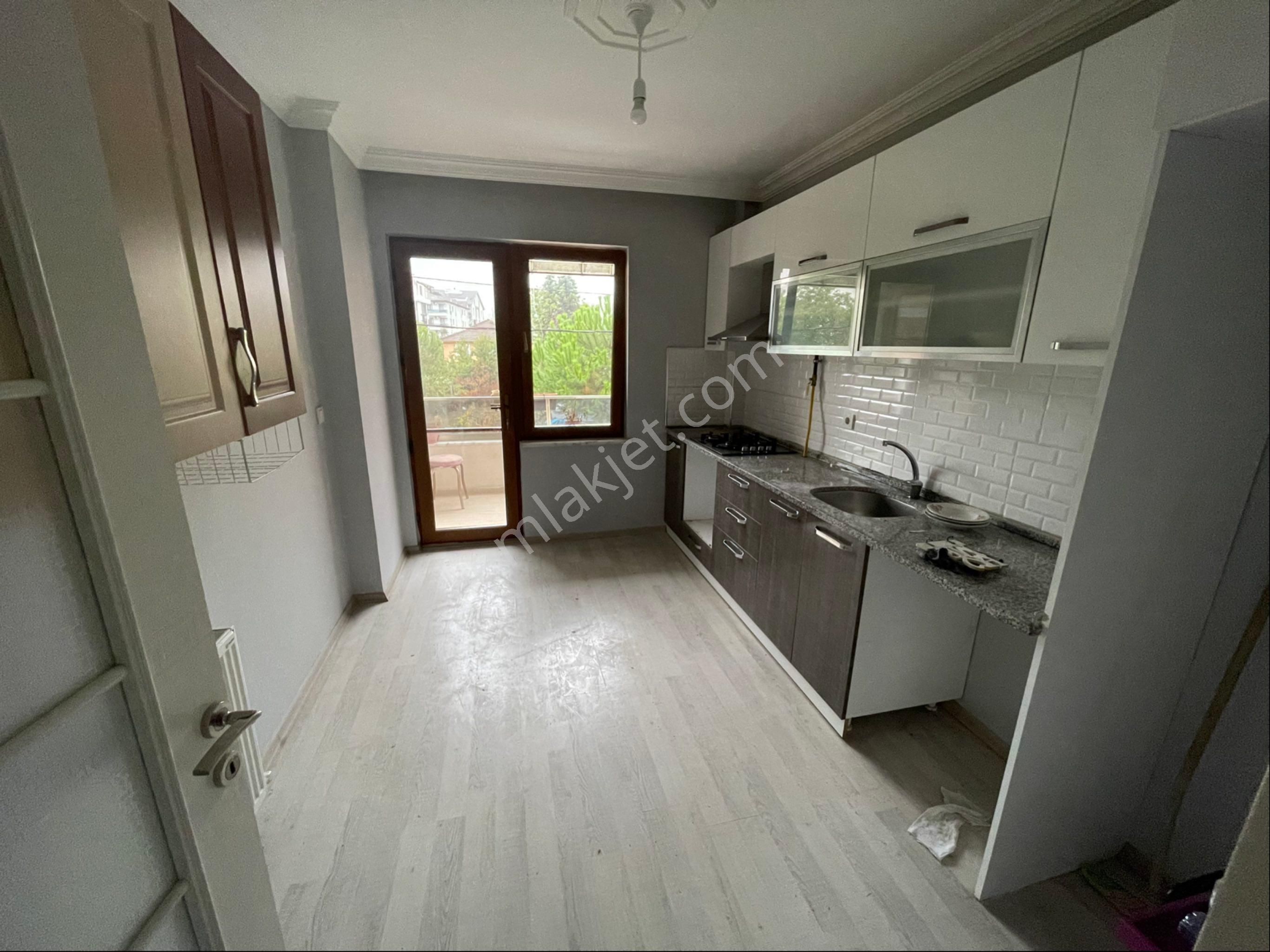 Sahibinden Kiralık / 3+1 / Geniş Ve Ferah / Güney Cephe / Arakat - Görsel 5