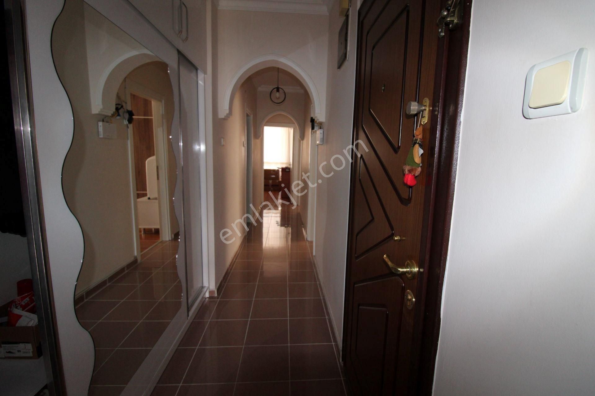 Bahçelievler Asuva Park Karşısı 3+1 Satılık Arakat Daire - Görsel 12