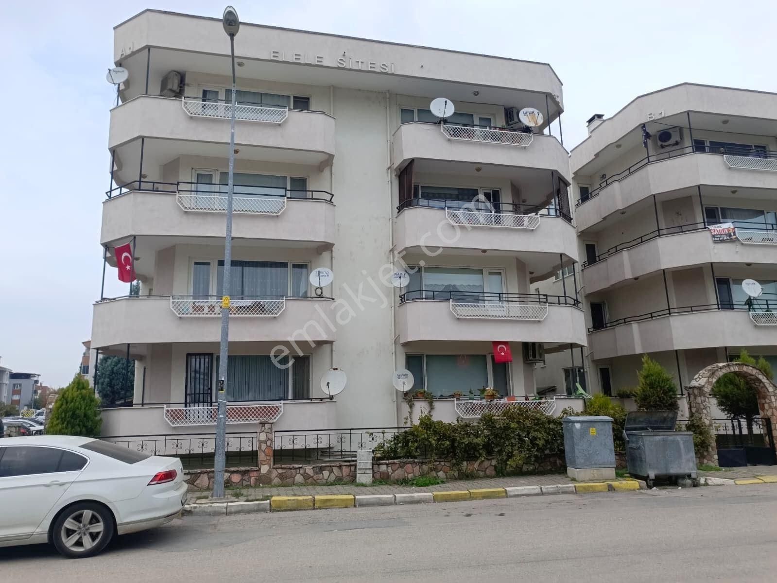 Bahçelievler Asuva Park Karşısı 3+1 Satılık Arakat Daire - Görsel 33