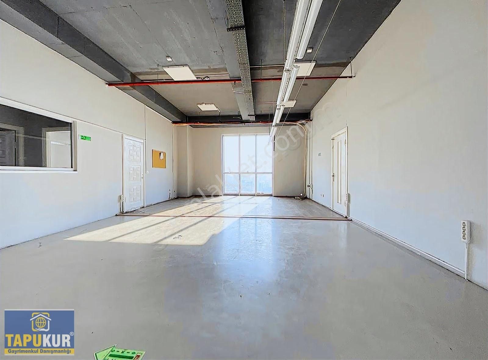 Mahmutbey İstoş Karşısı 500m2 Kiralık İş Yeri - Görsel 9