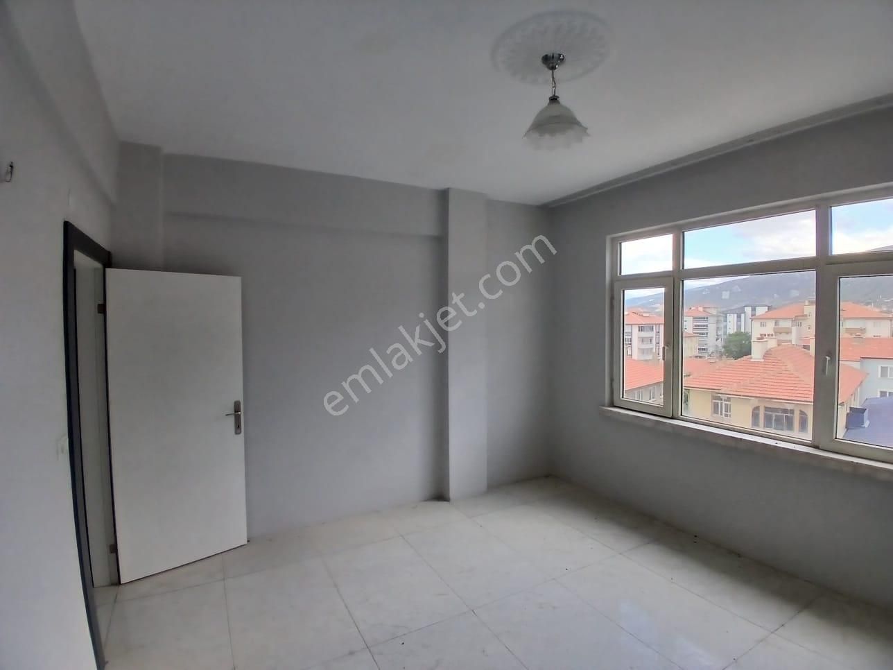 Akçay Emlak'tan Akşehir Seyran Mahallesinde Komple Bakımlı Satılık 2+1 Daire - Görsel 13