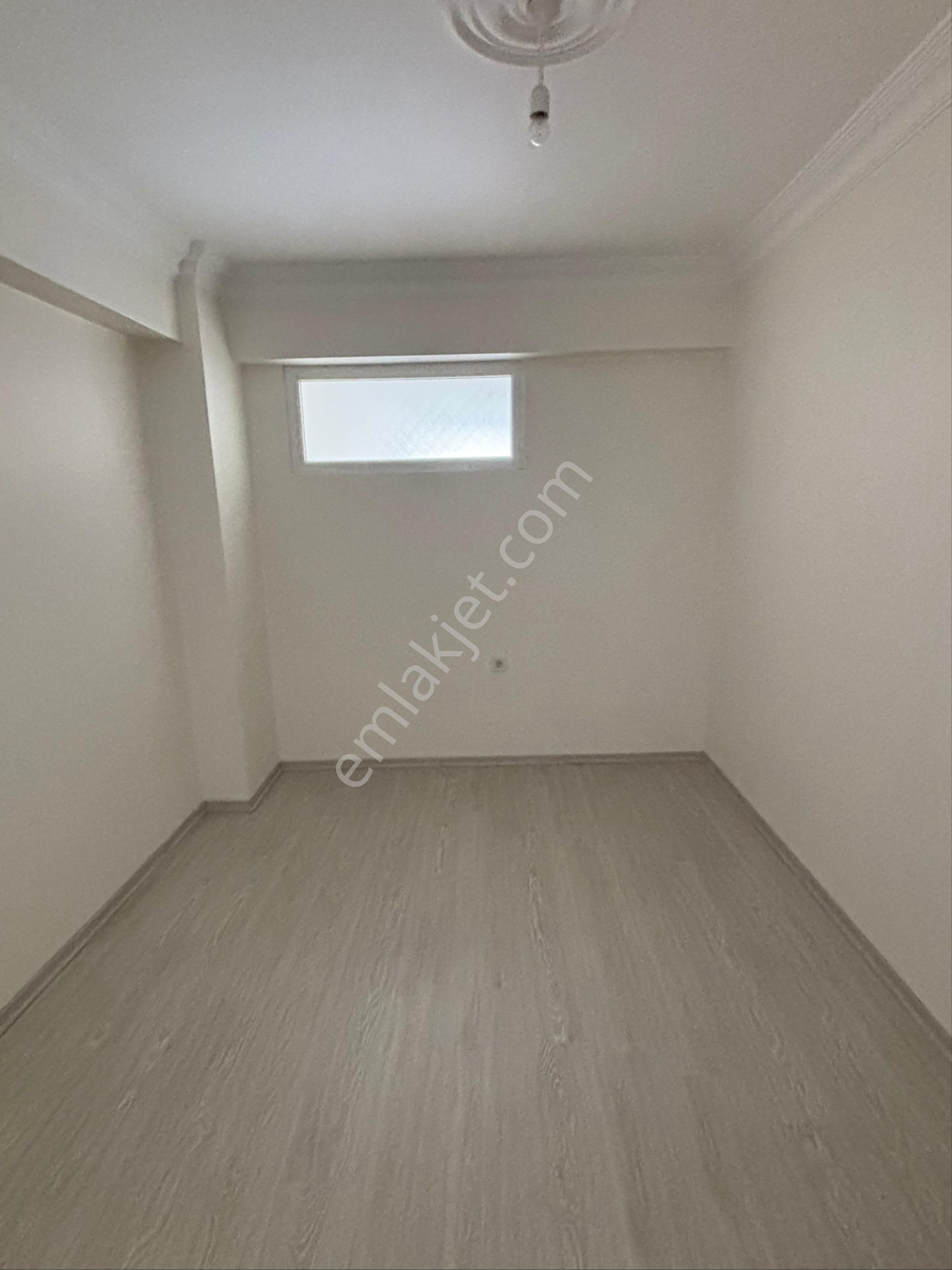 Bağlarçeşmede Sıfır Geniş Daire - Görsel 15