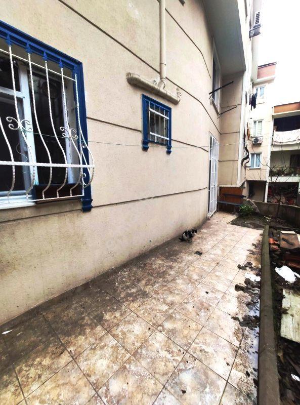 Eyüp Rami Yeni Mh. 2+1 / 80m2 / 10-15 Yıllık Bina / Bahçeli / Kredili / Kot 2 Daire - Görsel 6