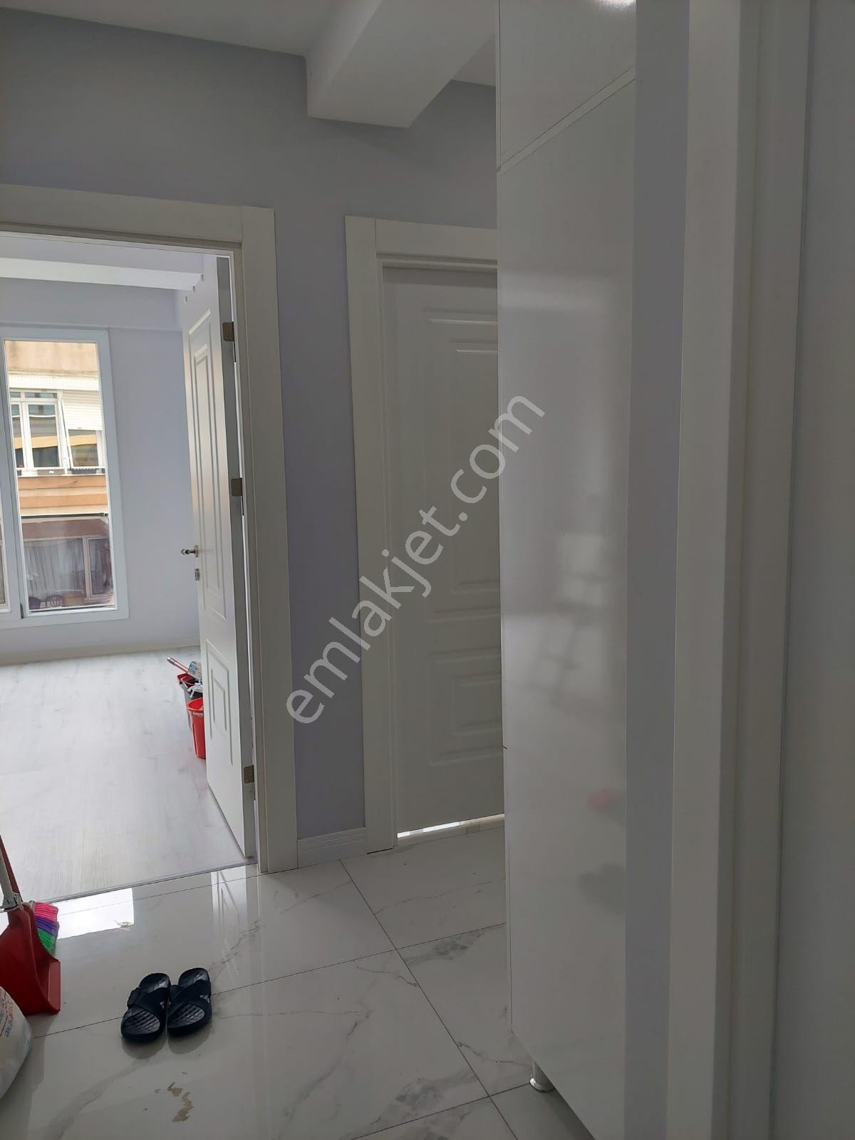 Barış'tan Açık-kapalı Otoparklı Lüks 3+1 Daire - Görsel 6