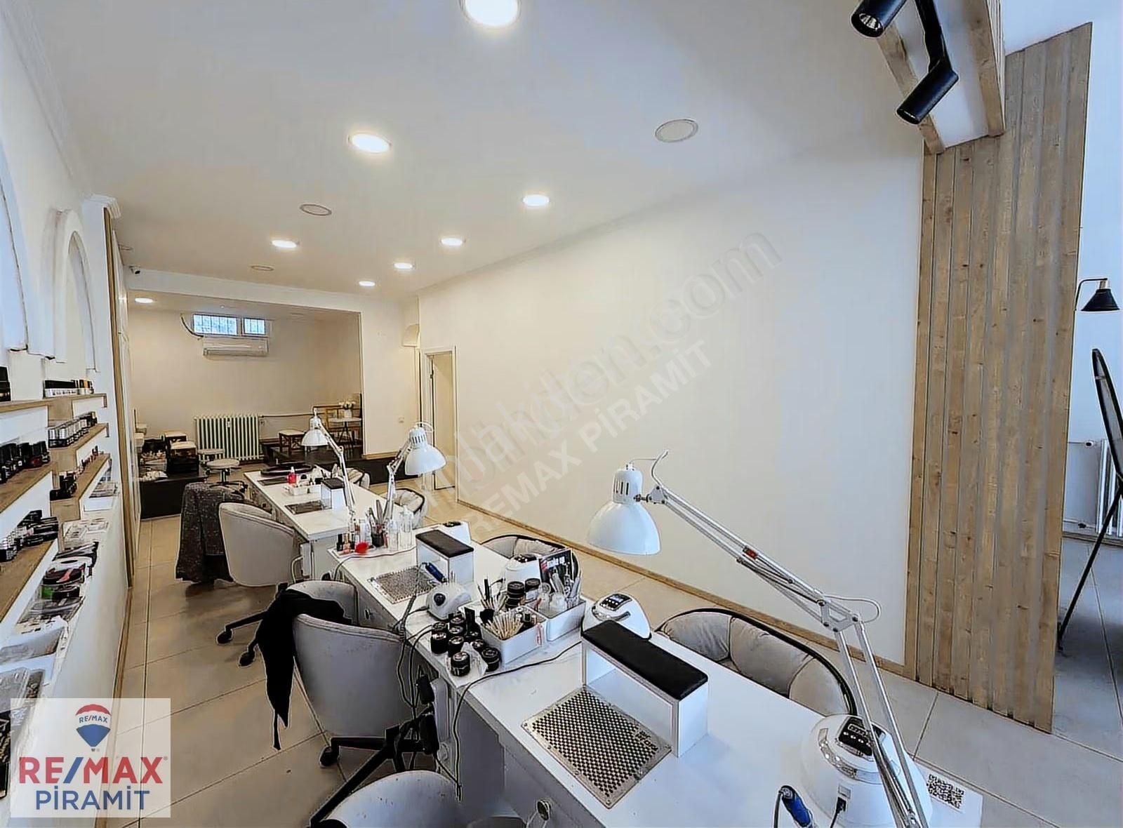 Harika Konumda İçi Komple Modern Dizayn Edilmiş Güzellik Merkezi - Görsel 21