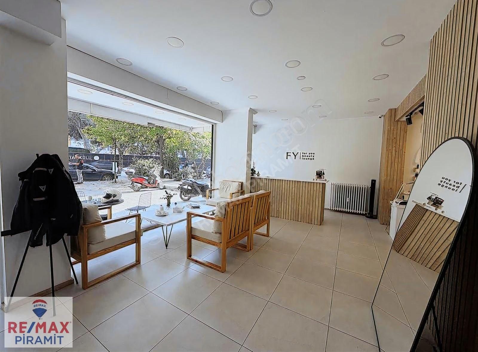 Harika Konumda İçi Komple Modern Dizayn Edilmiş Güzellik Merkezi - Görsel 18