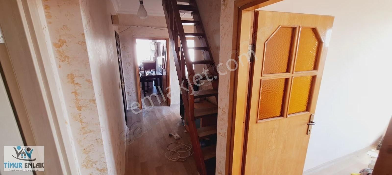 Avcılar Merkezi Konumda Satılık Dublek 3+2 Ve 2+1 Daire Tek Tapu - Görsel 26