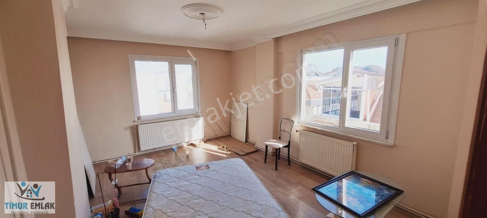 Avcılar Merkezi Konumda Satılık Dublek 3+2 Ve 2+1 Daire Tek Tapu - Görsel 17