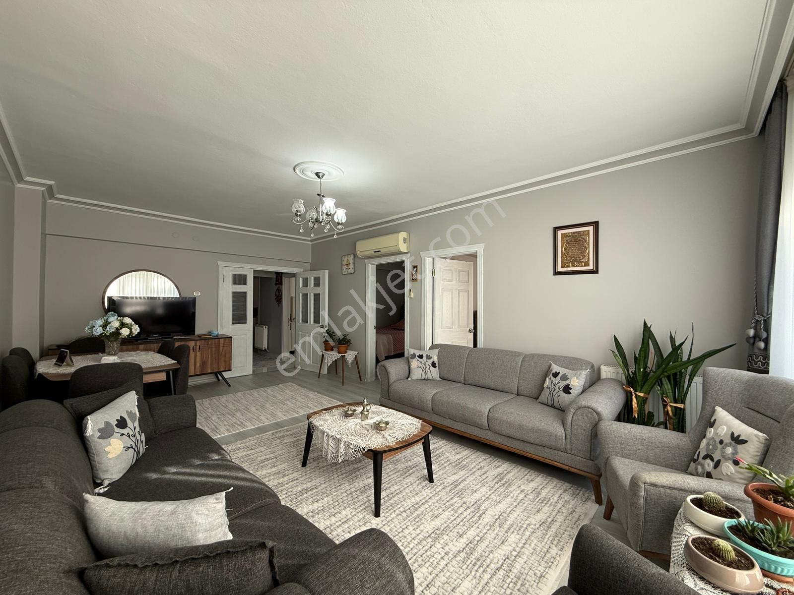 Etlik Mahallesi'nde Full Yapılı Ferah 3+1 Daire! - Görsel 13