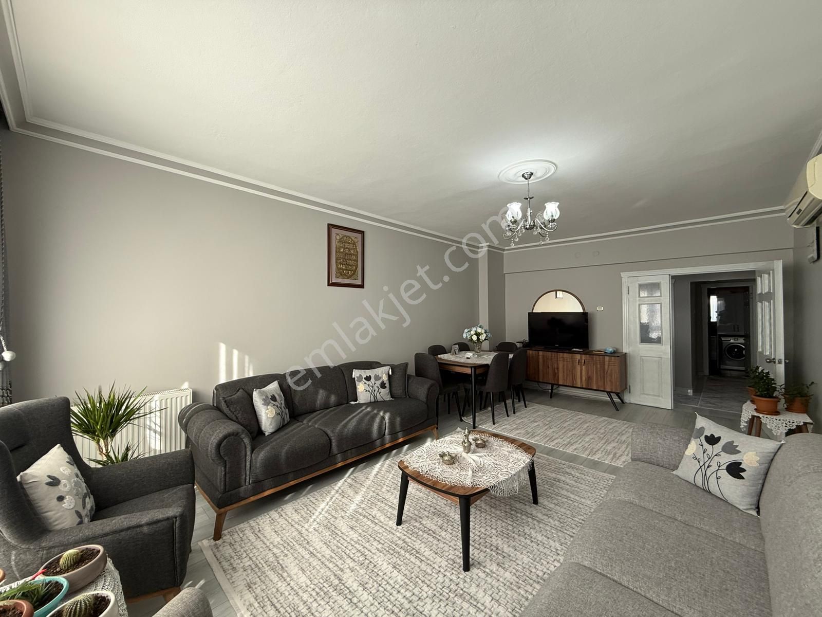 Etlik Mahallesi'nde Full Yapılı Ferah 3+1 Daire! - Görsel 12